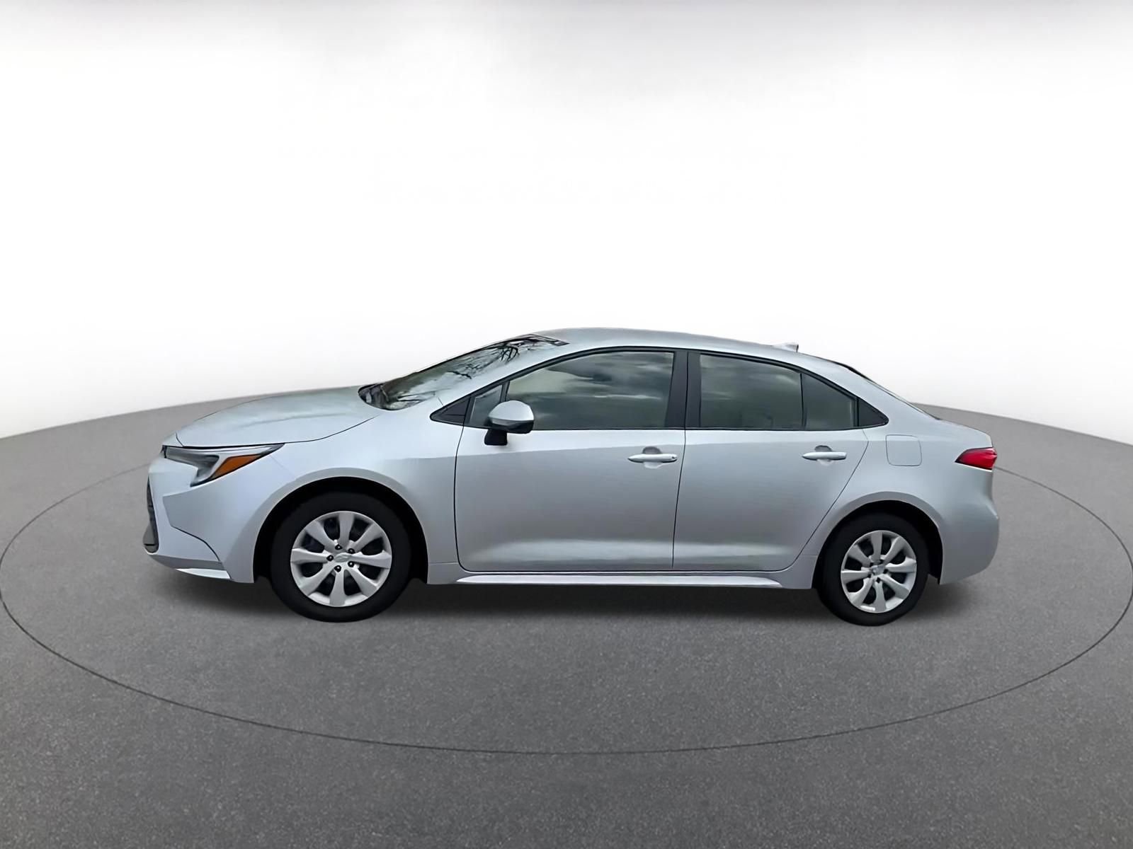 Thumbnail: 2025 Toyota Corolla - 8