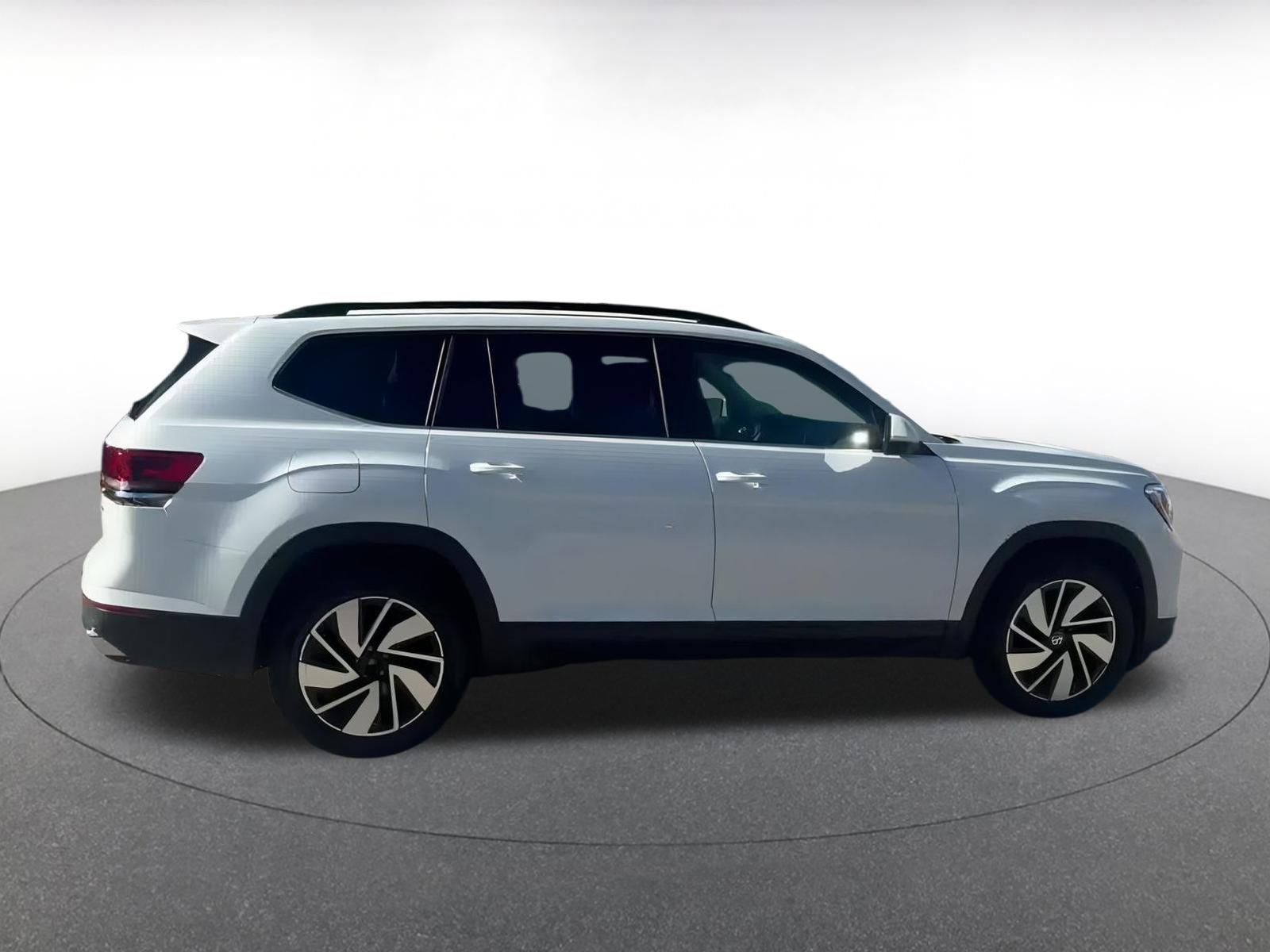 Thumbnail: 2025 Volkswagen Atlas - 15