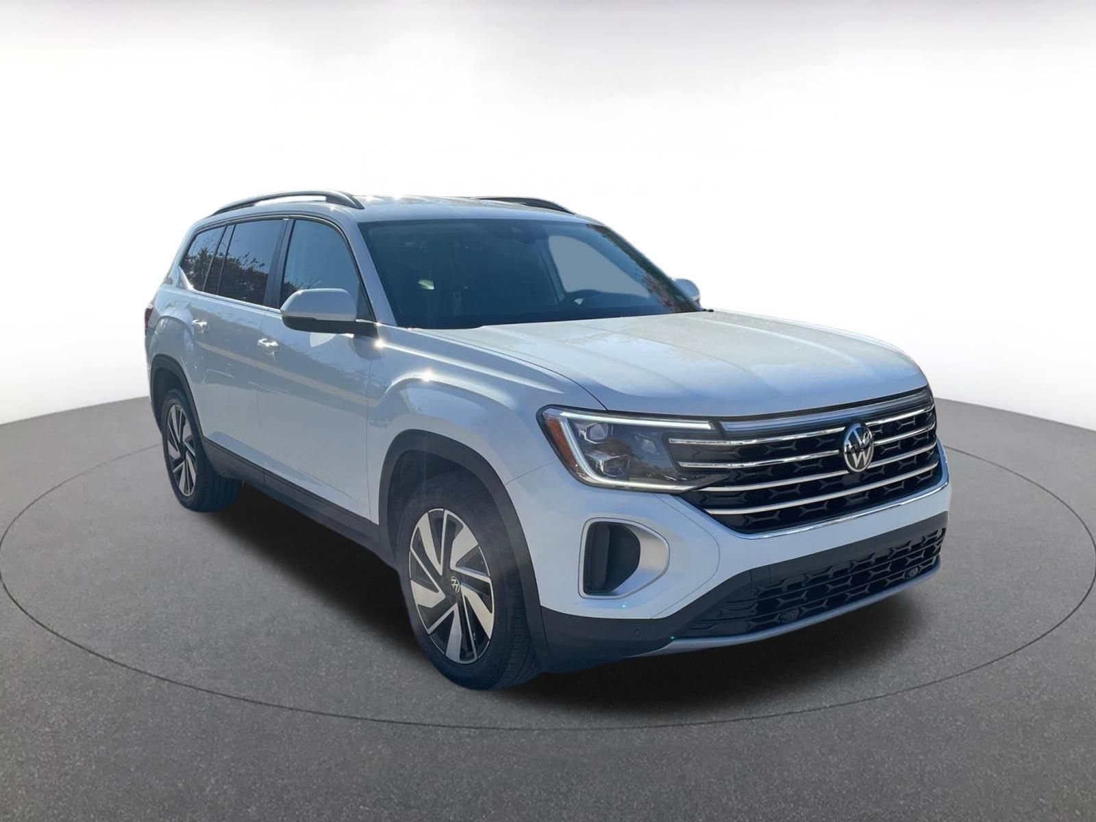Thumbnail: 2025 Volkswagen Atlas - 1