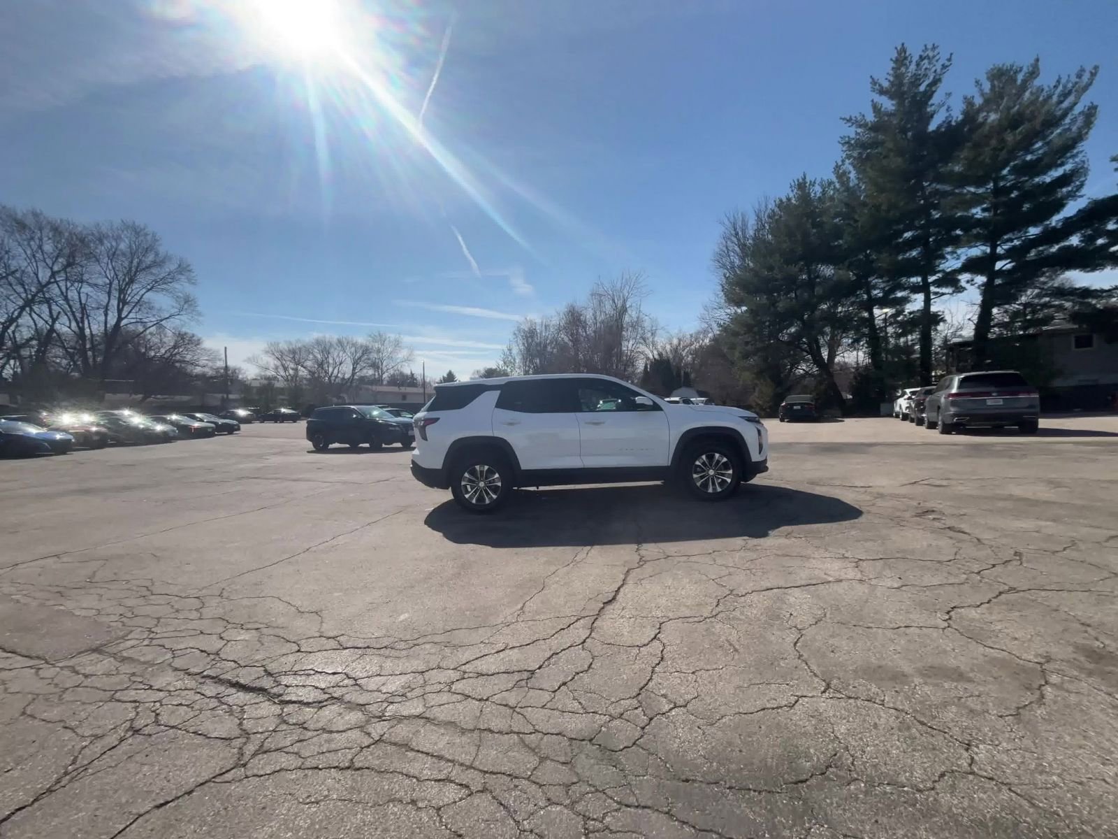 Thumbnail: 2025 Chevrolet Equinox - 15