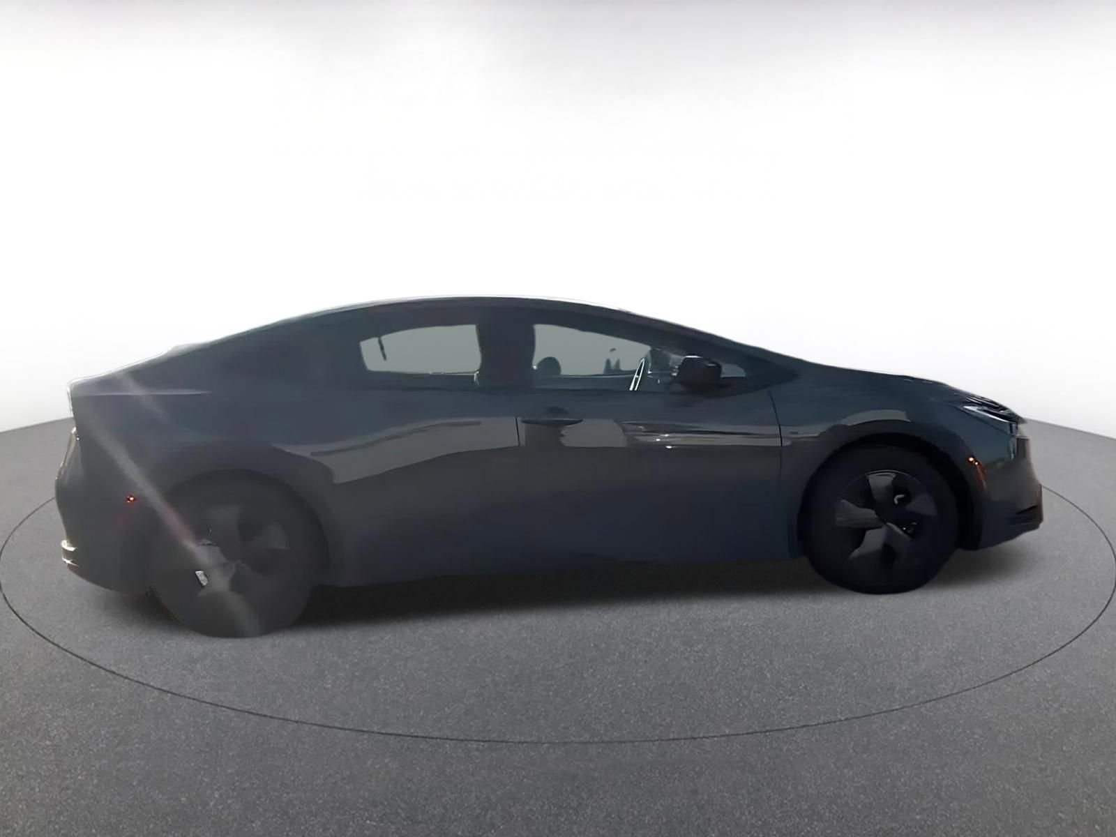 Thumbnail: 2025 Toyota Prius - 11