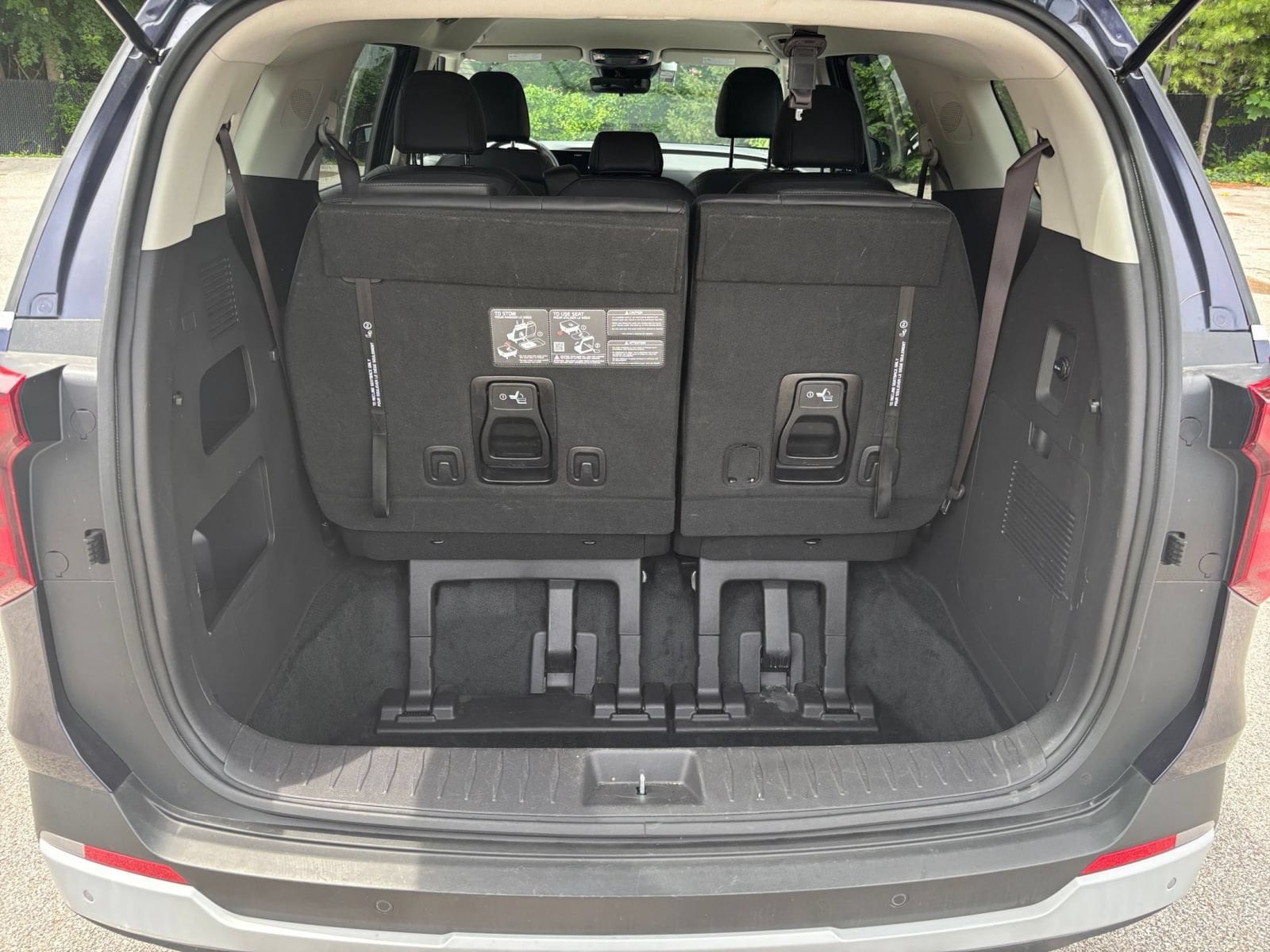 Thumbnail: 2026 Kia Carnival - 32
