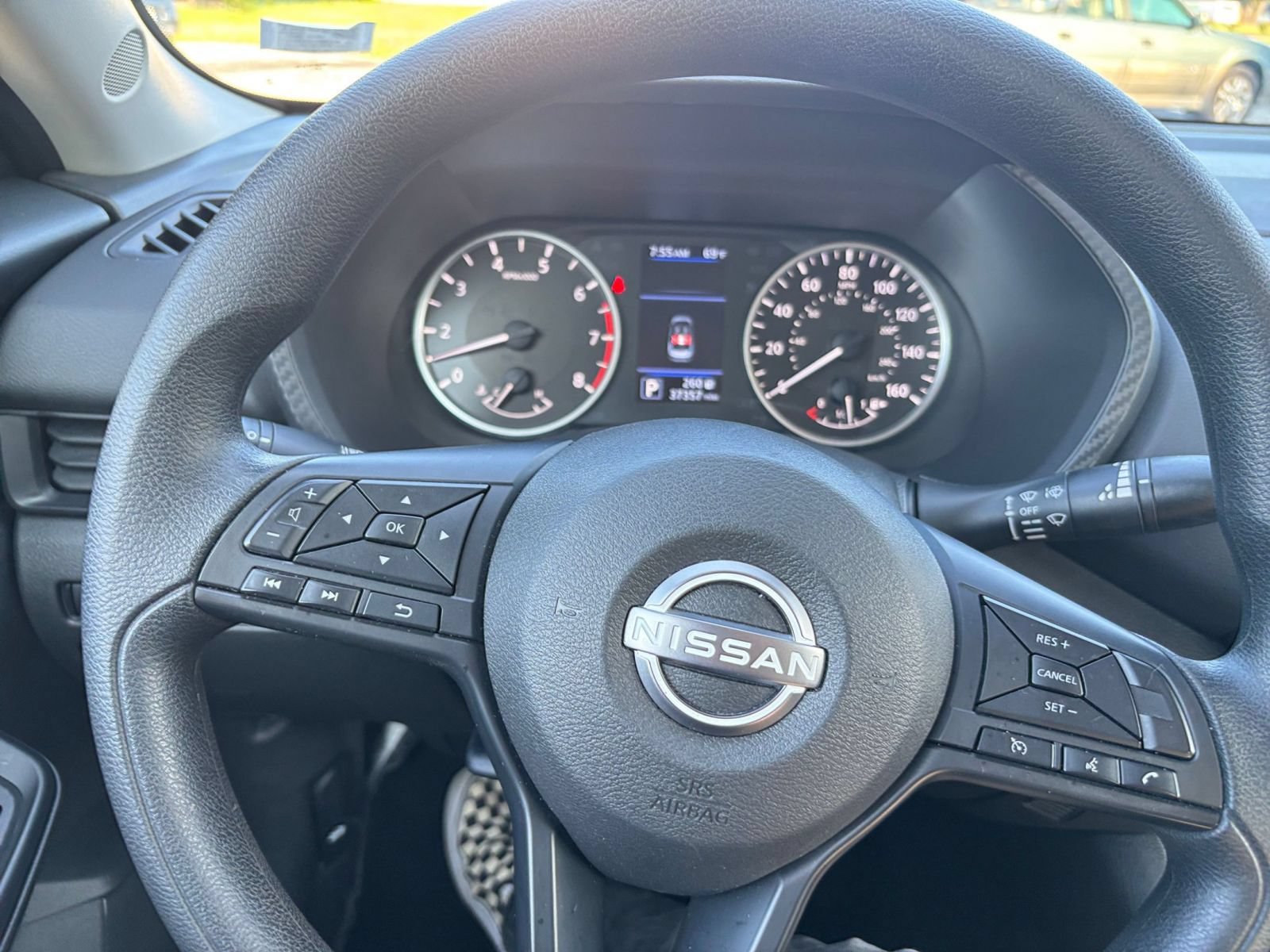 Thumbnail: 2025 Nissan Sentra - 32