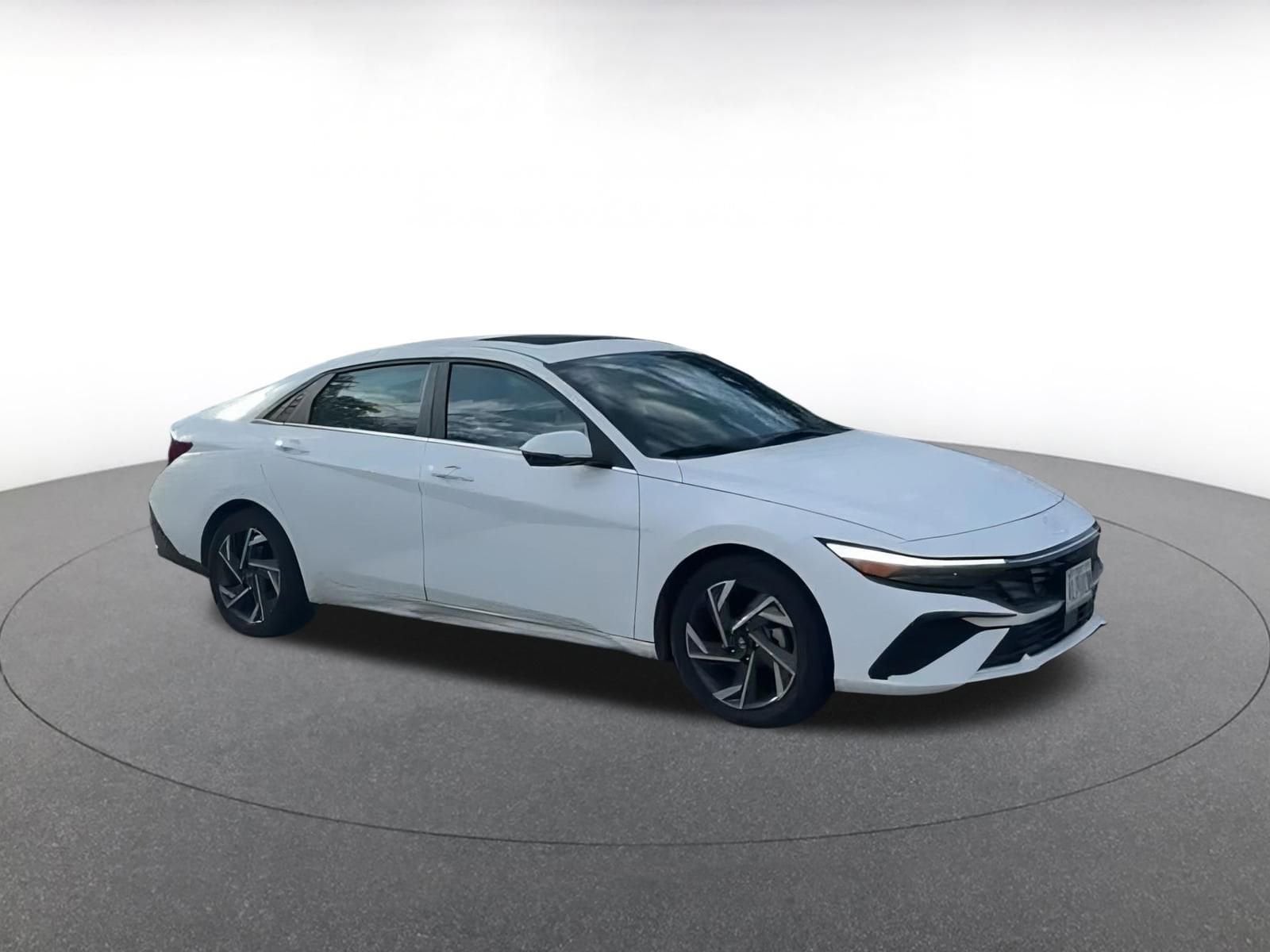 Thumbnail: 2025 Hyundai Elantra - 2