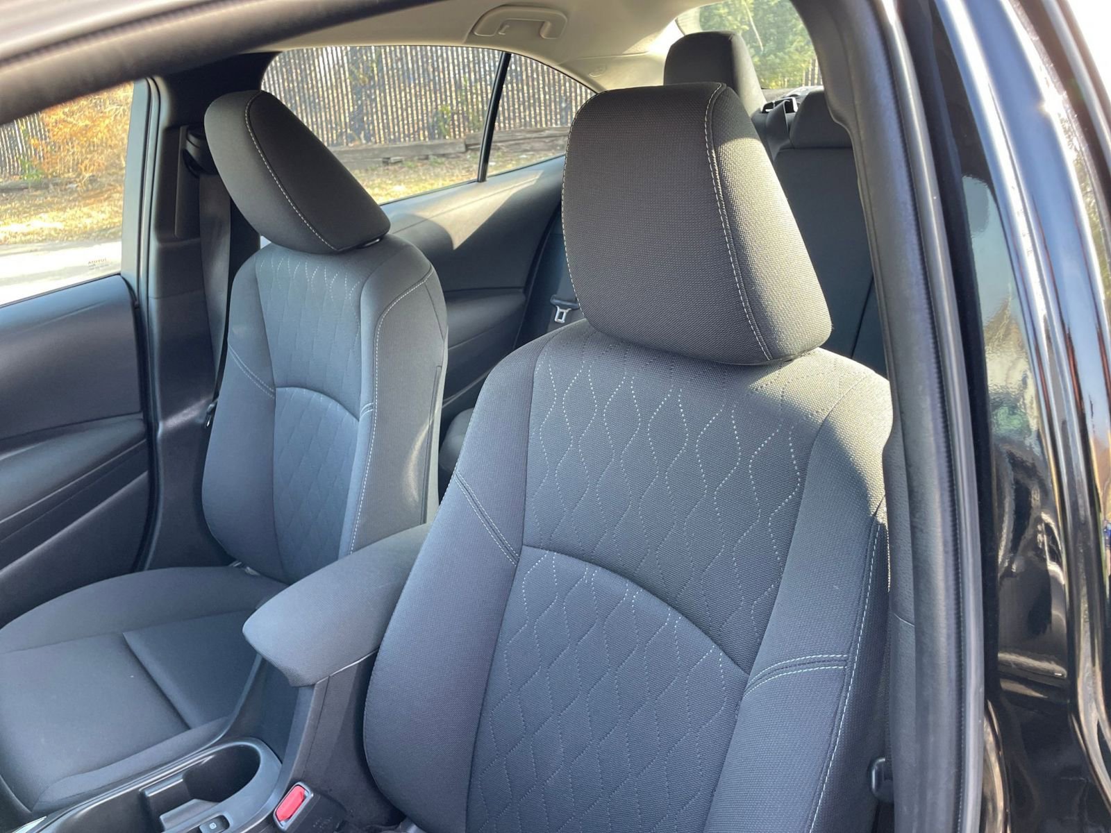 Thumbnail: 2025 Toyota Corolla - 34