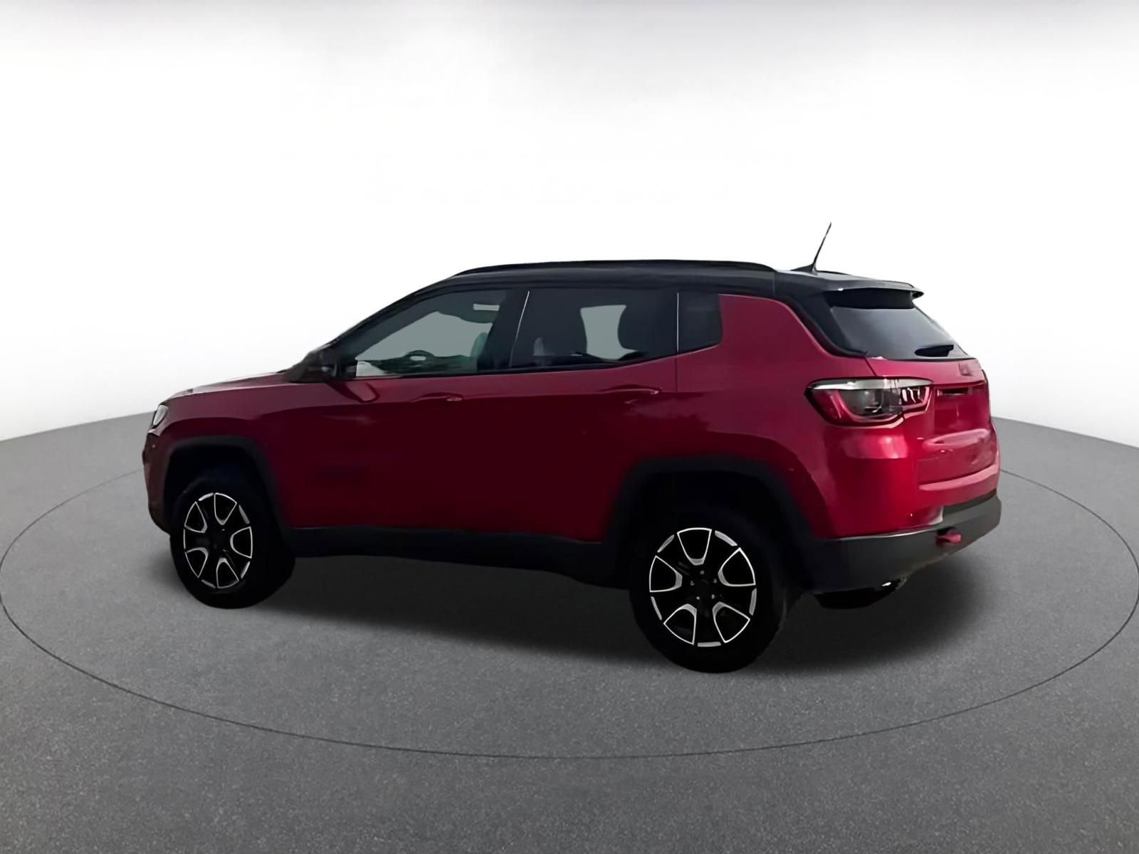 Thumbnail: 2025 Jeep Compass - 8