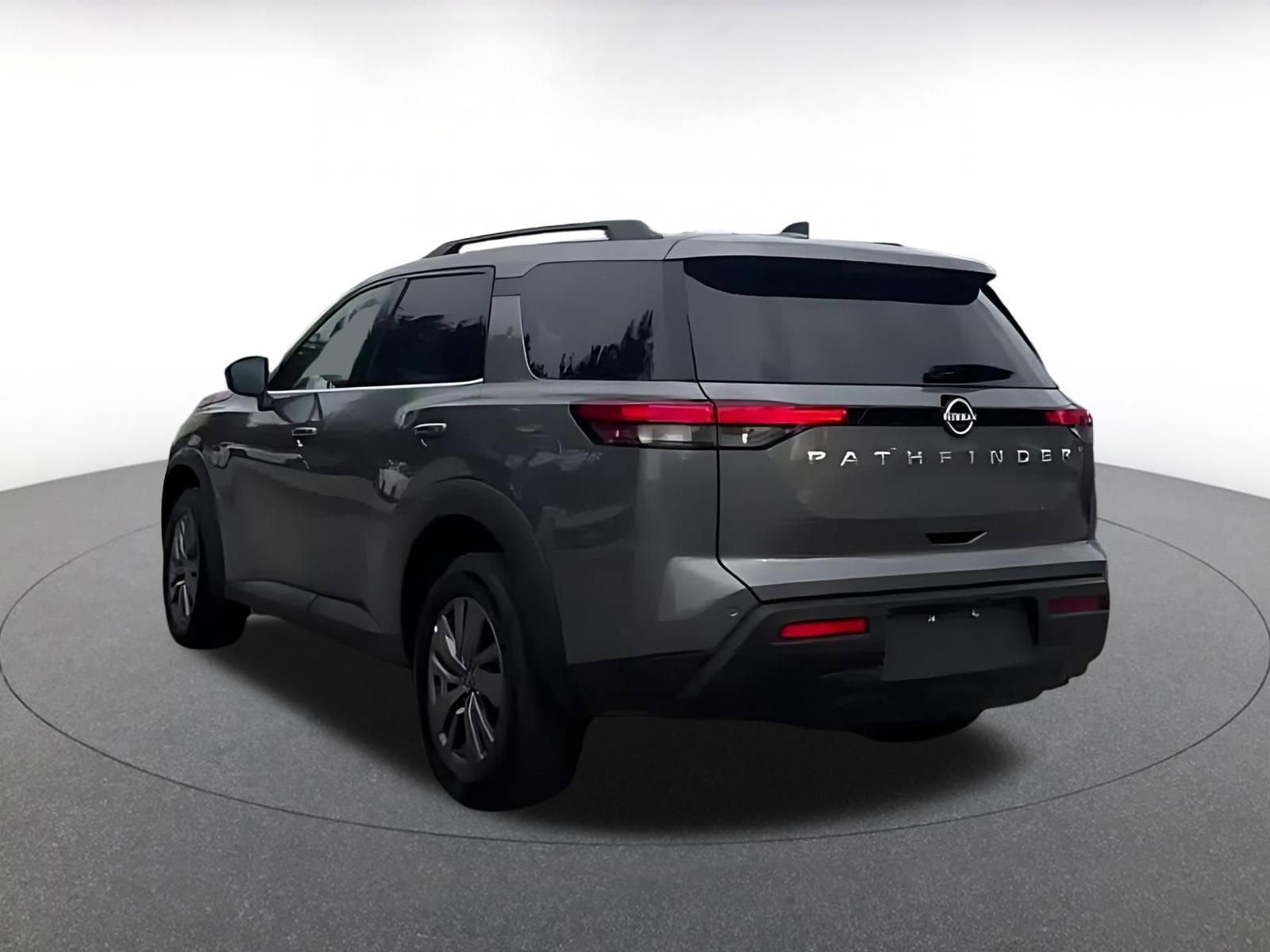 Thumbnail: 2025 Nissan Pathfinder - 11