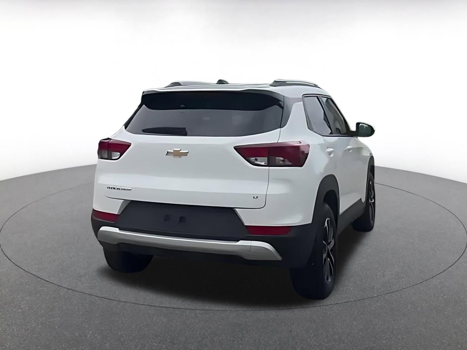Thumbnail: 2025 Chevrolet TrailBlazer - 4