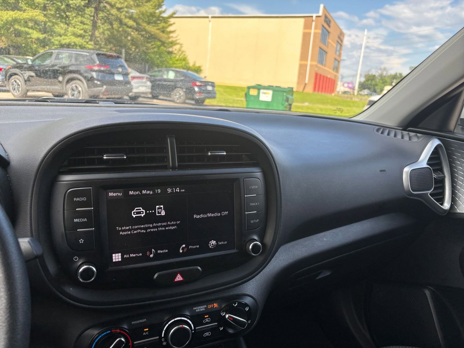 Thumbnail: 2024 Kia Soul - 33
