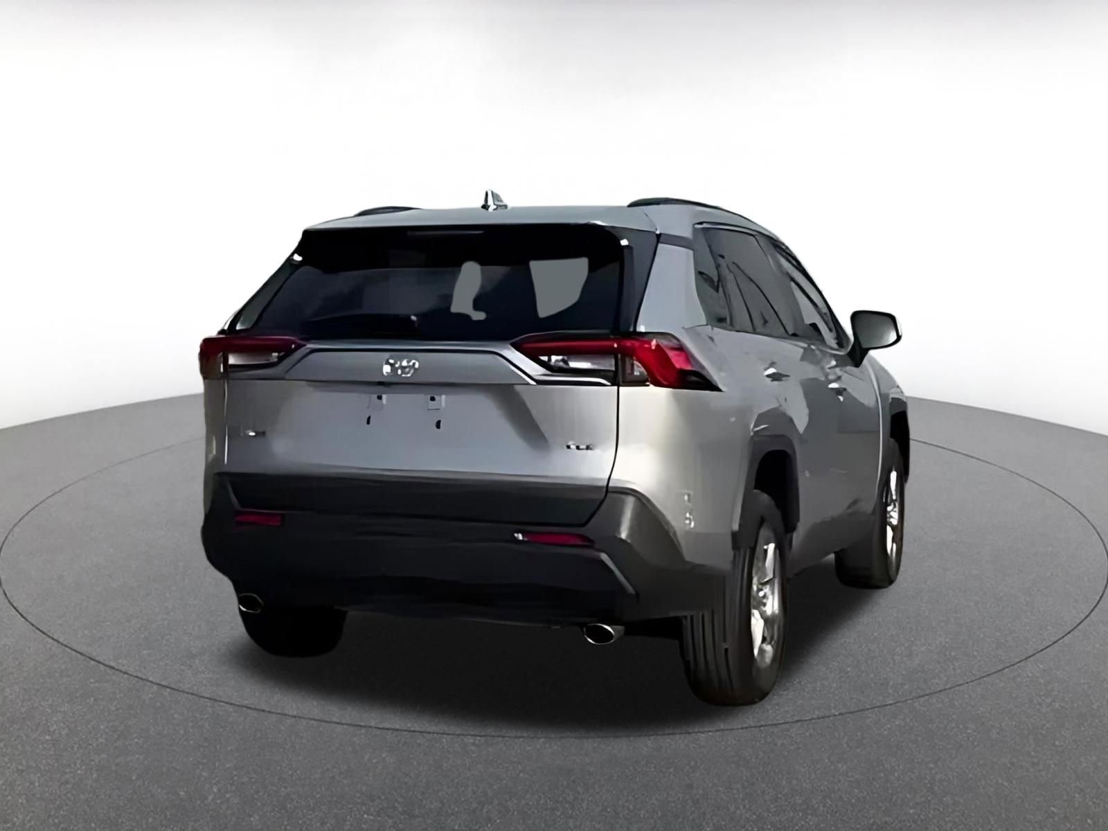 Thumbnail: 2025 Toyota RAV4 - 9