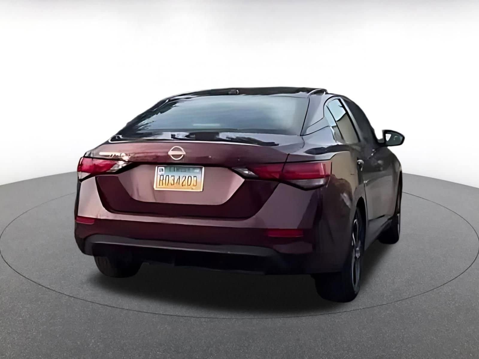 Thumbnail: 2025 Nissan Sentra - 9