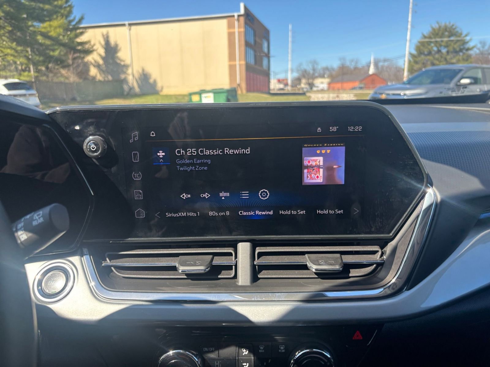 Thumbnail: 2025 Chevrolet Trax - 20