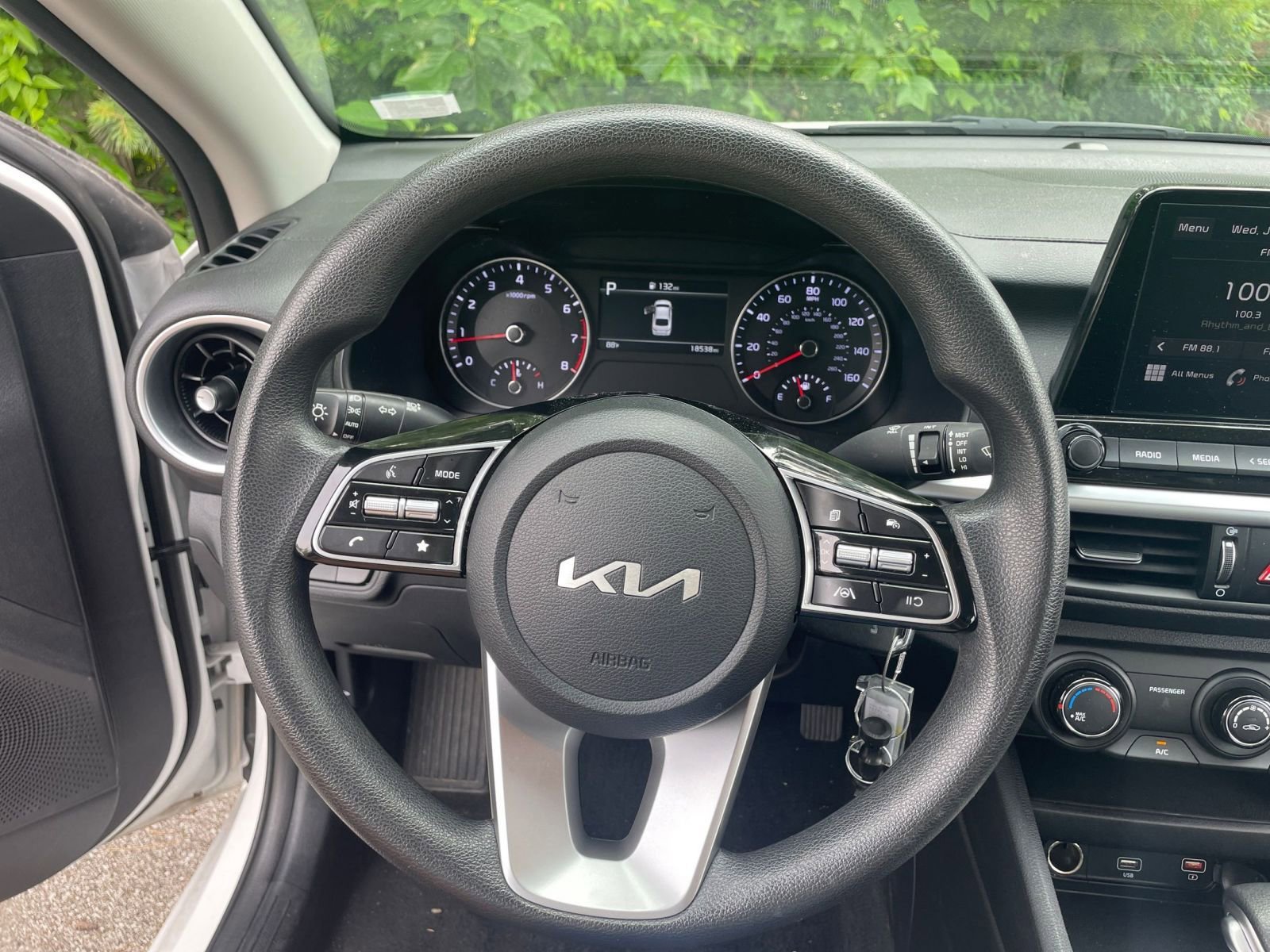 2024 Kia Forte LXS 27
