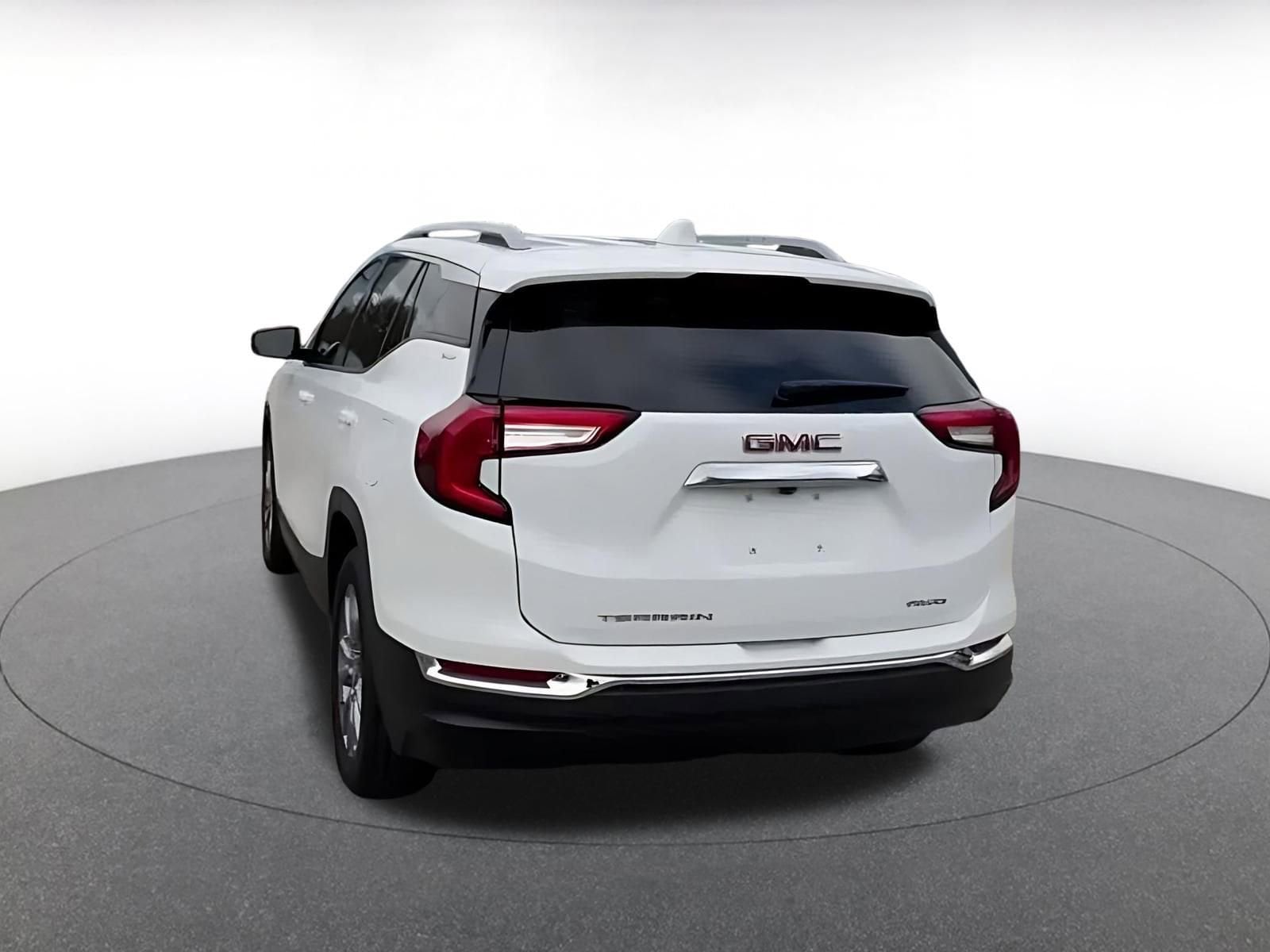 Thumbnail: 2024 GMC Terrain - 11