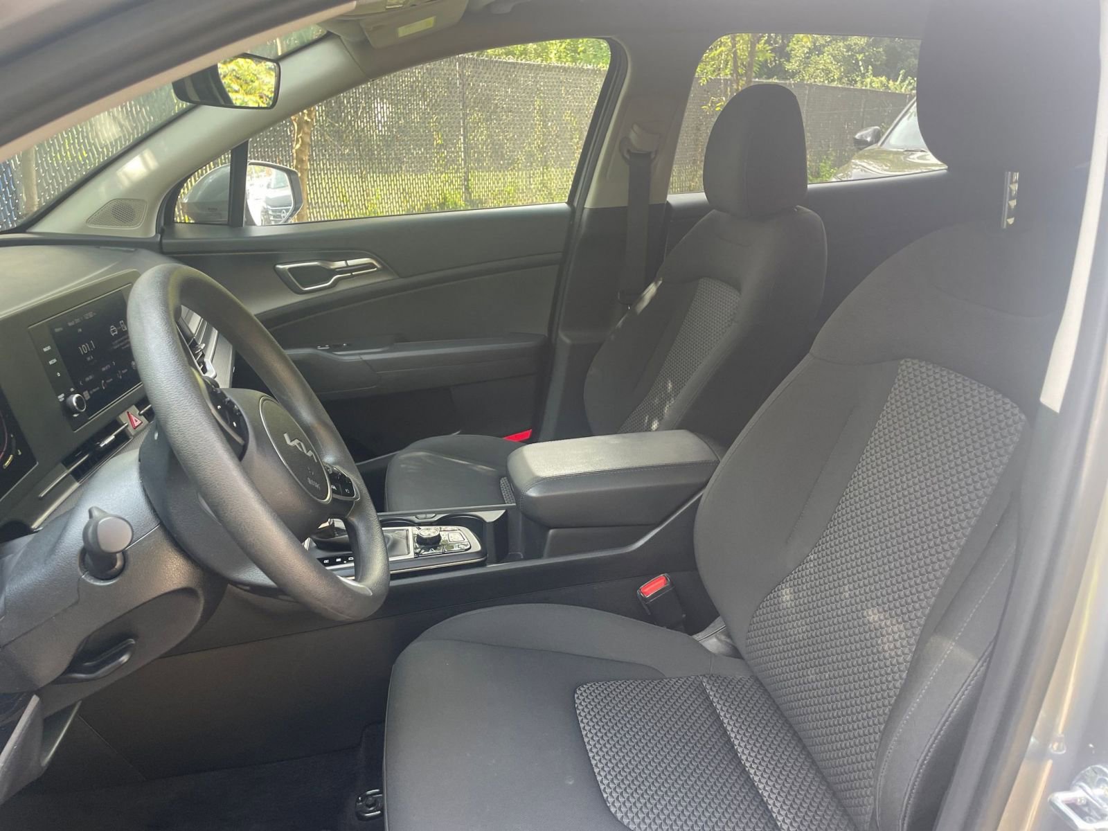 Thumbnail: 2024 Kia Sportage - 24