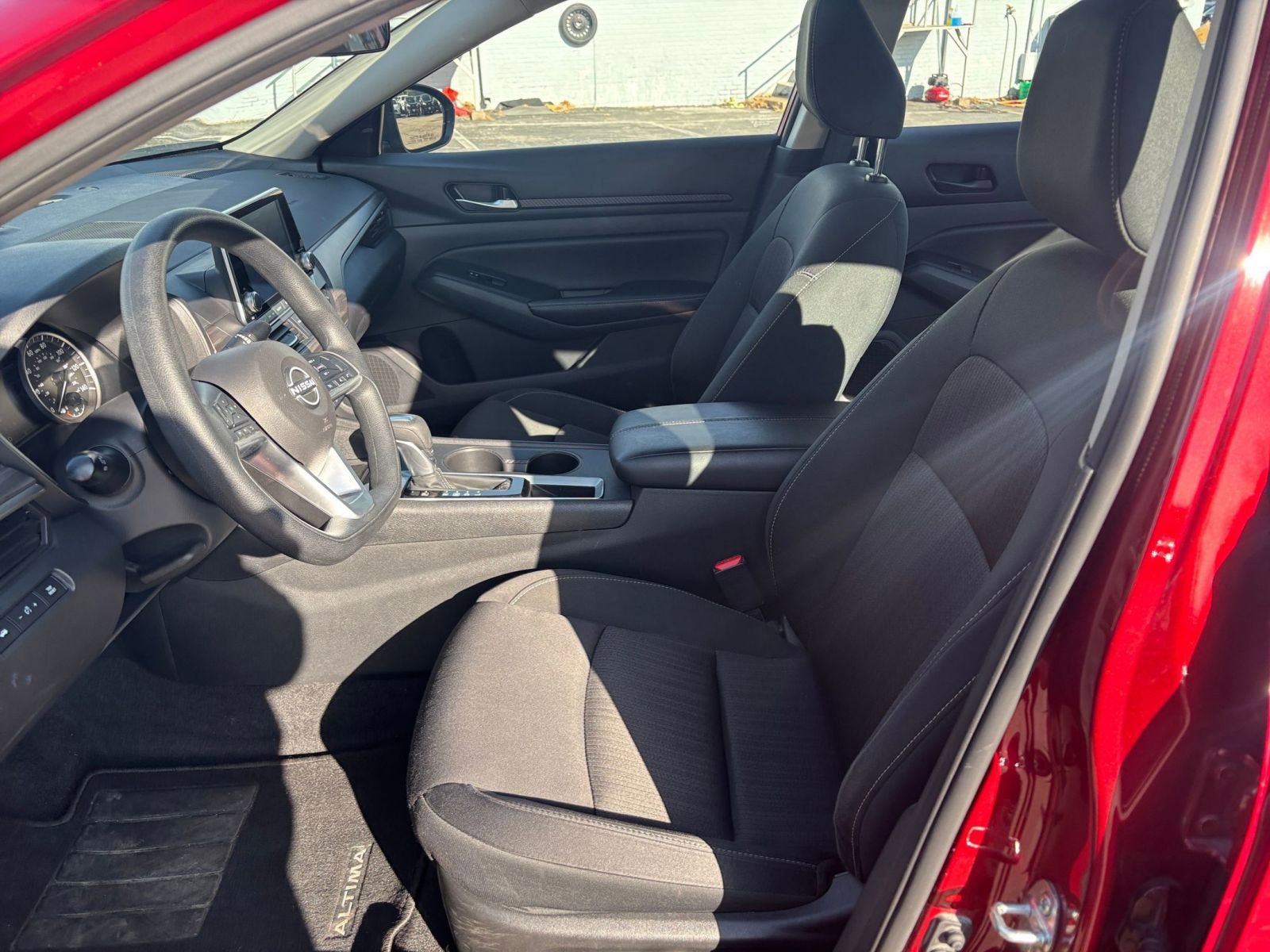 Thumbnail: 2025 Nissan Altima - 24