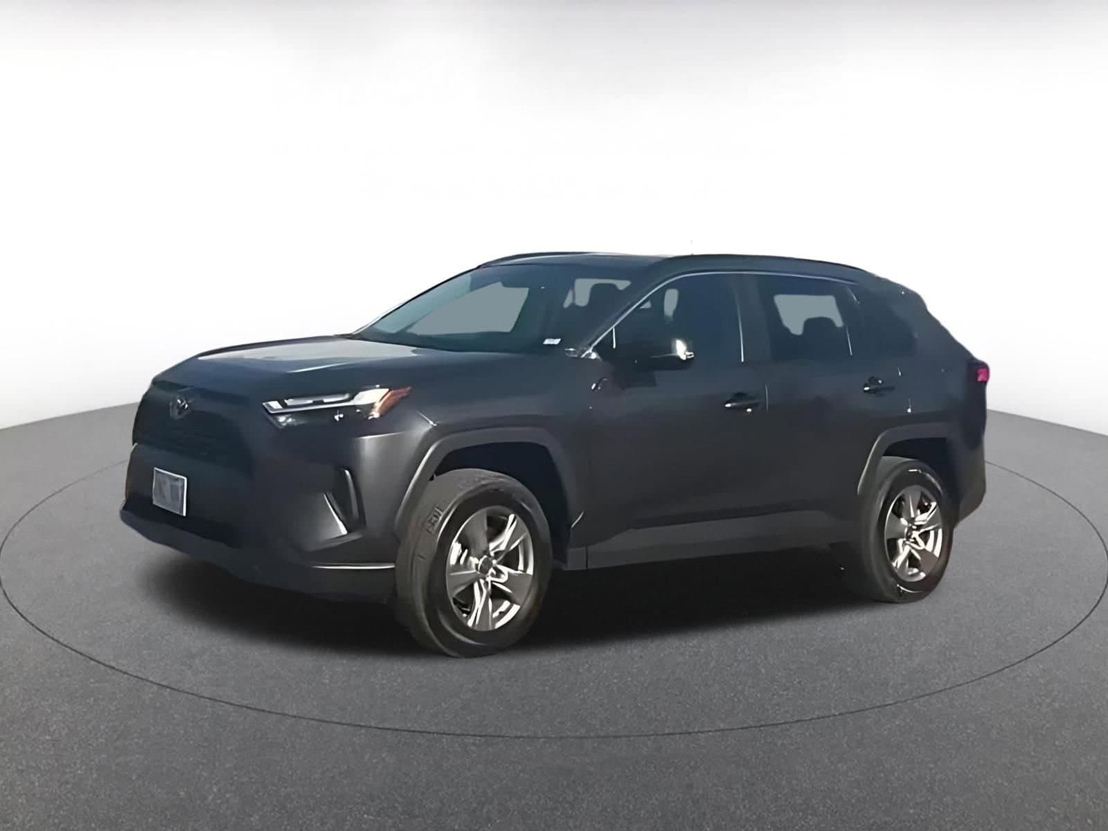 Thumbnail: 2025 Toyota RAV4 - 7
