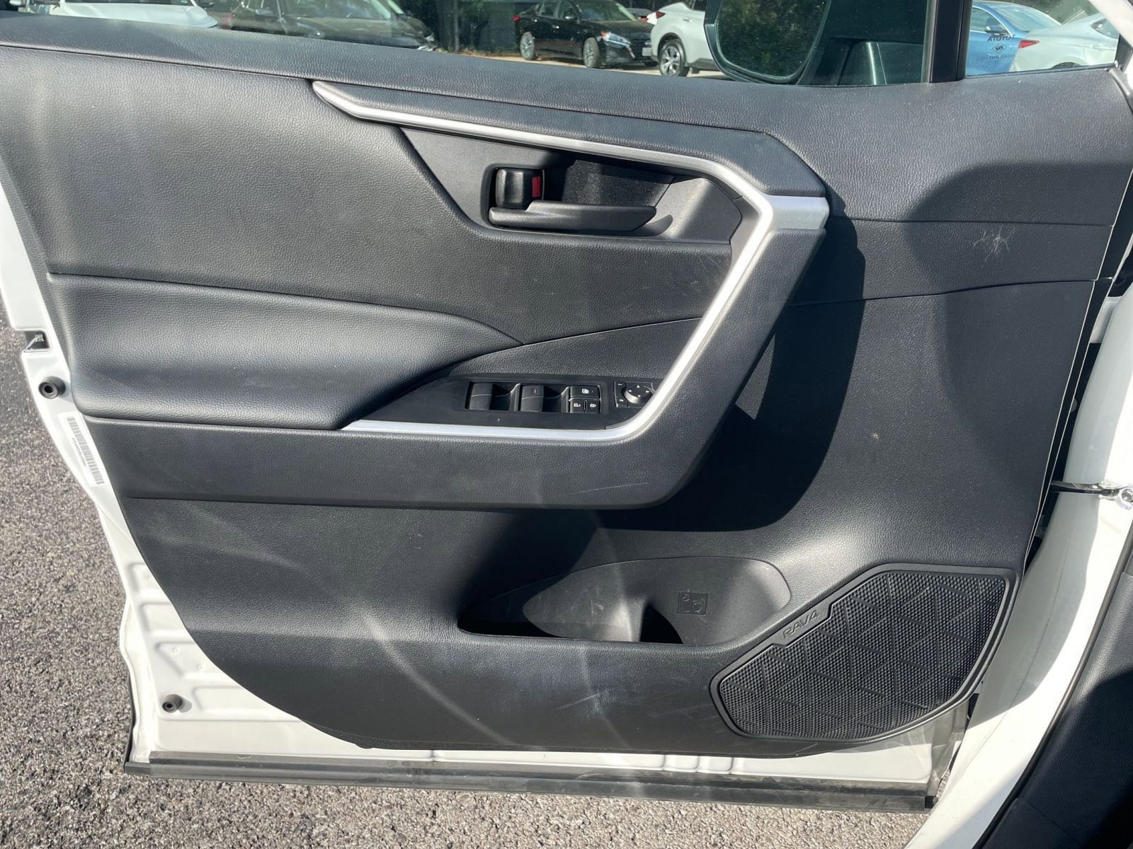 Thumbnail: 2025 Toyota RAV4 - 20