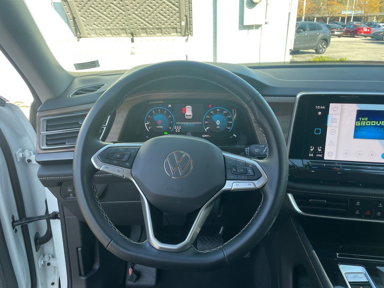 Thumbnail: 2025 Volkswagen Atlas - 32