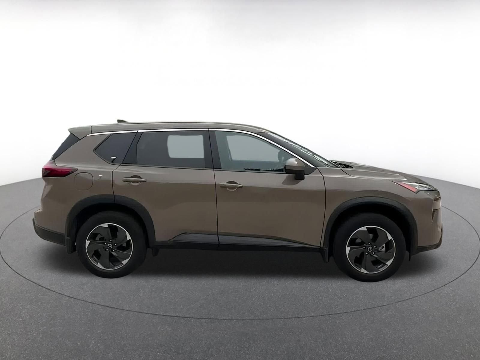 2024 Nissan Rogue SV 16