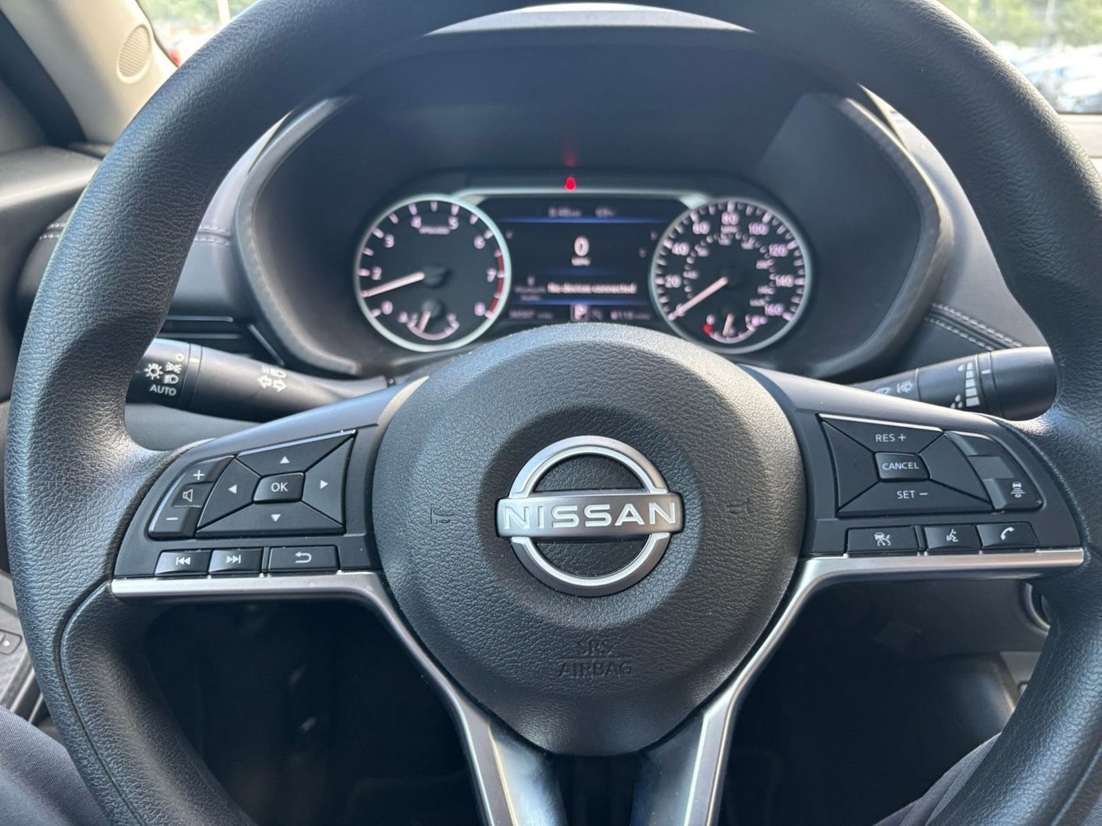Thumbnail: 2024 Nissan Sentra - 32