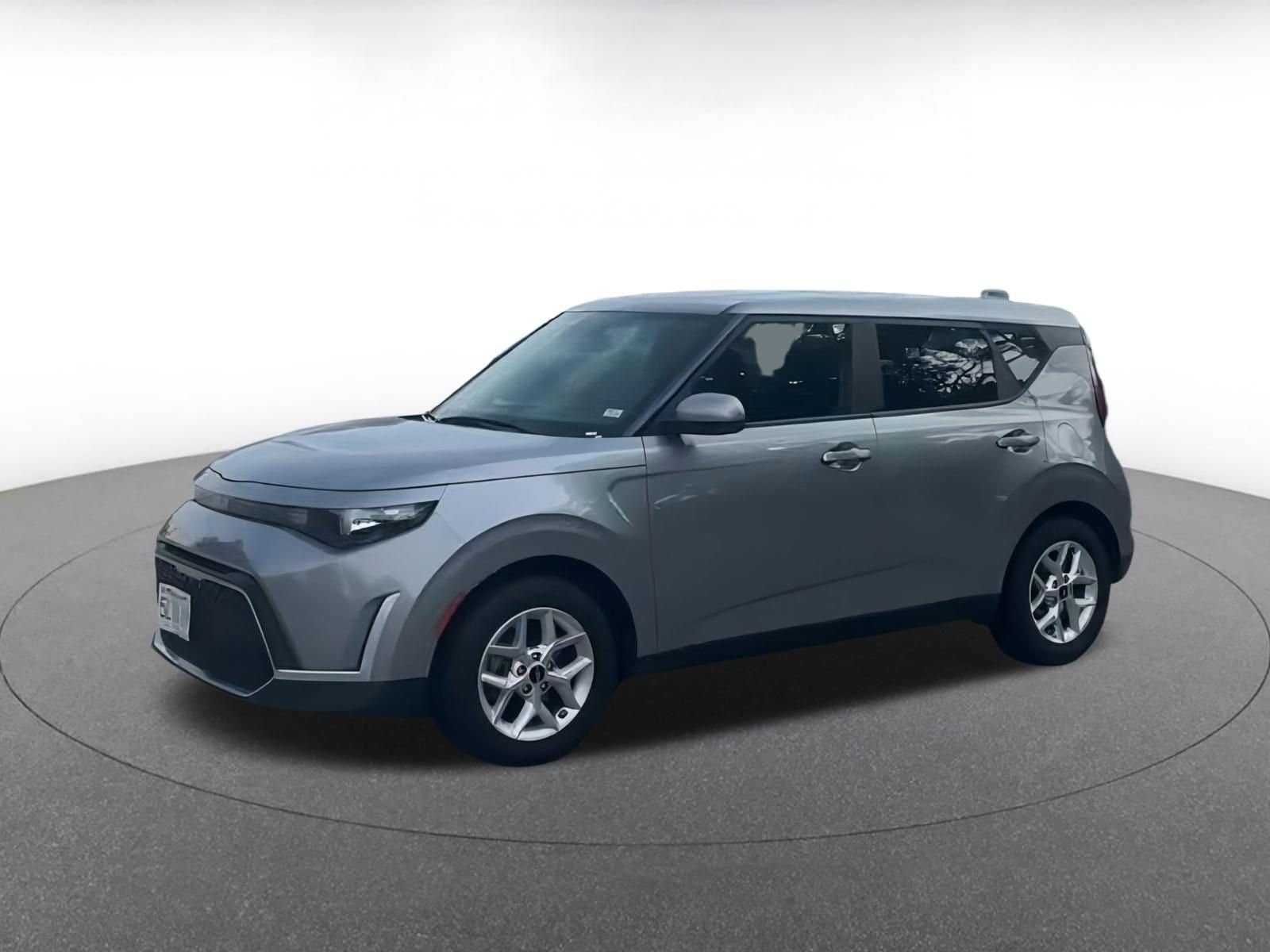 Thumbnail: 2023 Kia Soul - 6