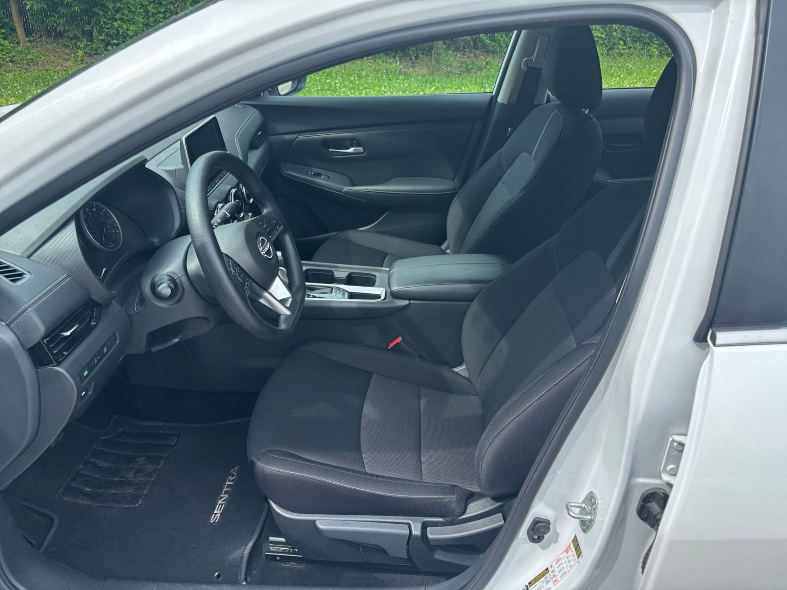 2024 Nissan Sentra SV 25