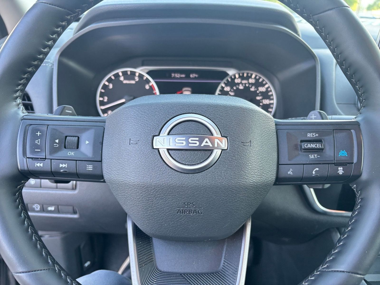 Thumbnail: 2025 Nissan Rogue - 30