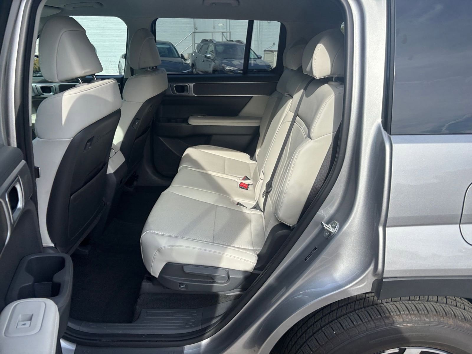 Thumbnail: 2025 Hyundai Santa Fe - 23