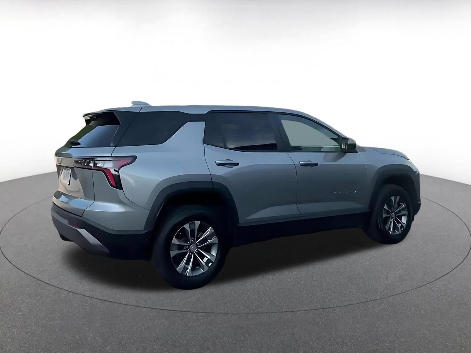 Thumbnail: 2025 Chevrolet Equinox - 12