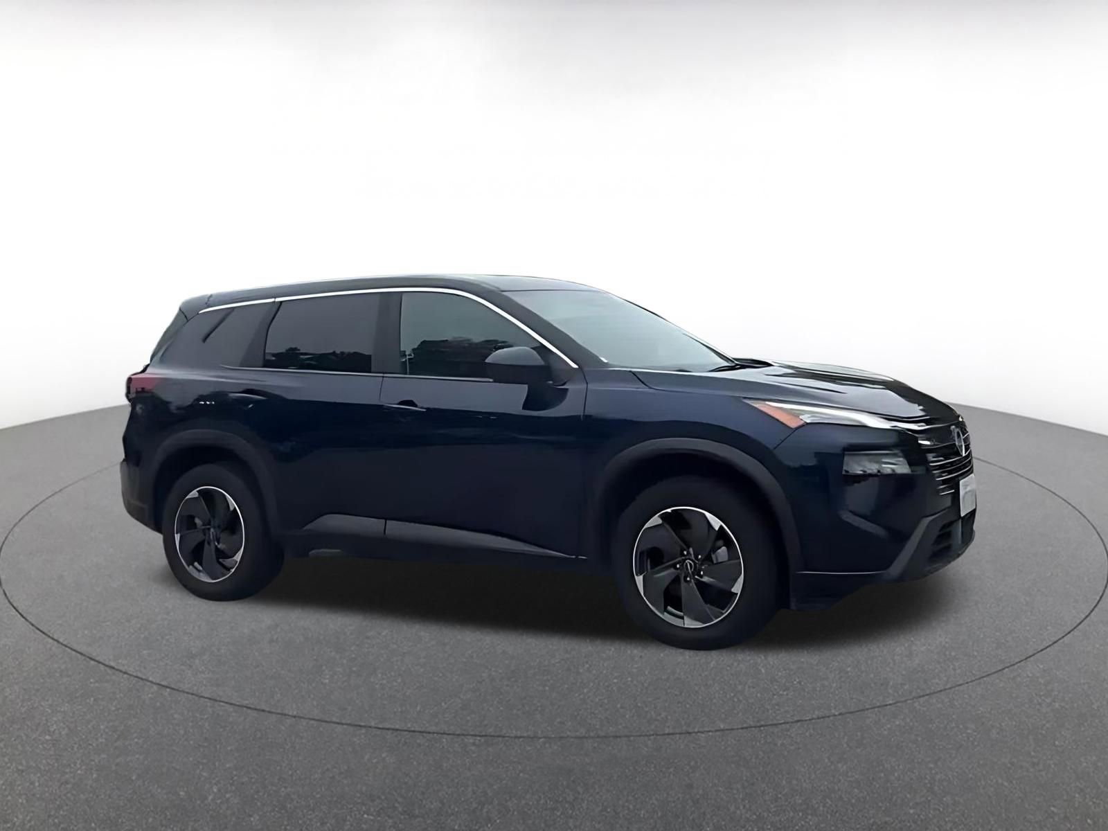 Thumbnail: 2025 Nissan Rogue - 2