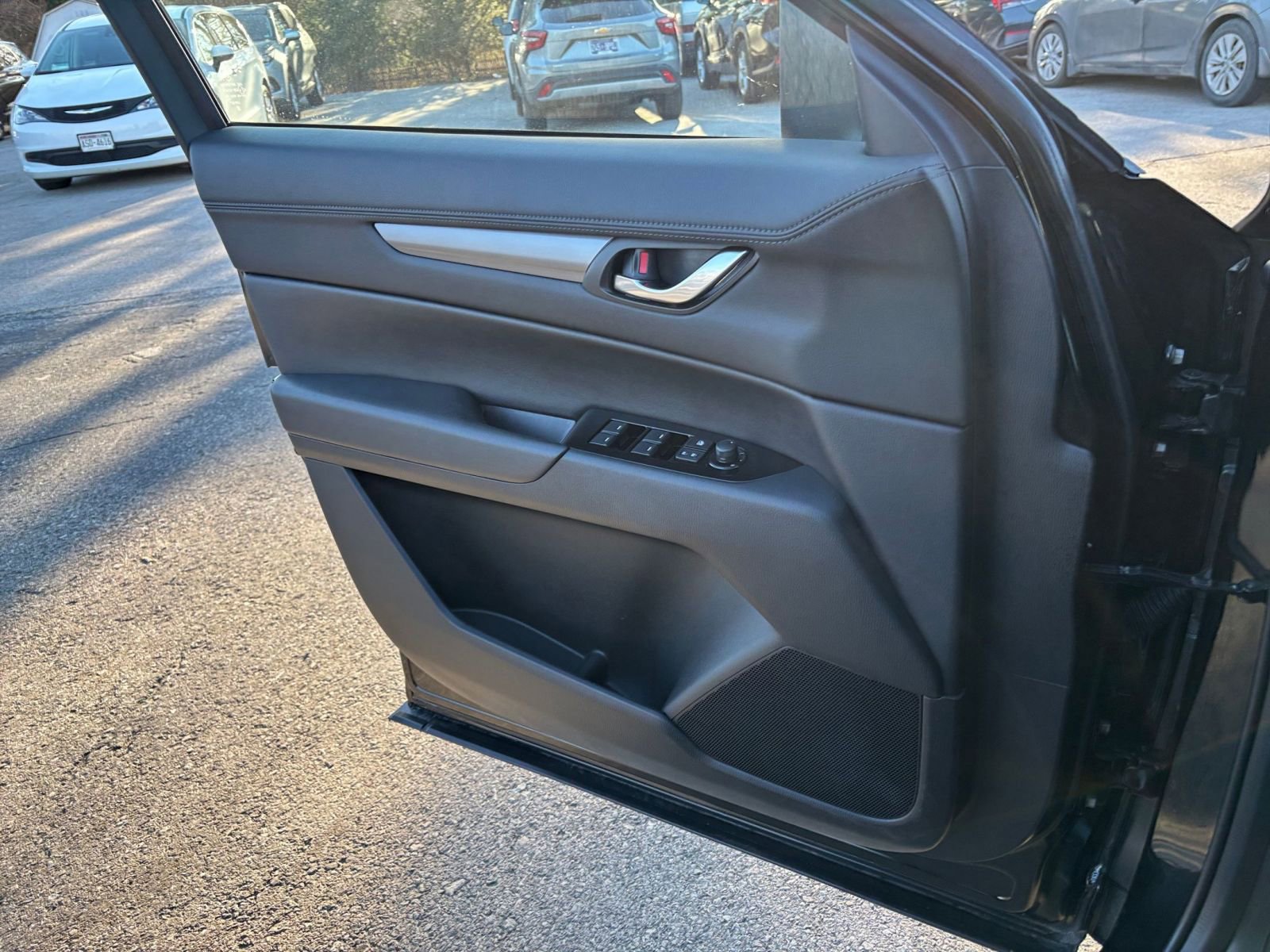 Thumbnail: 2025 Mazda CX-5 - 20