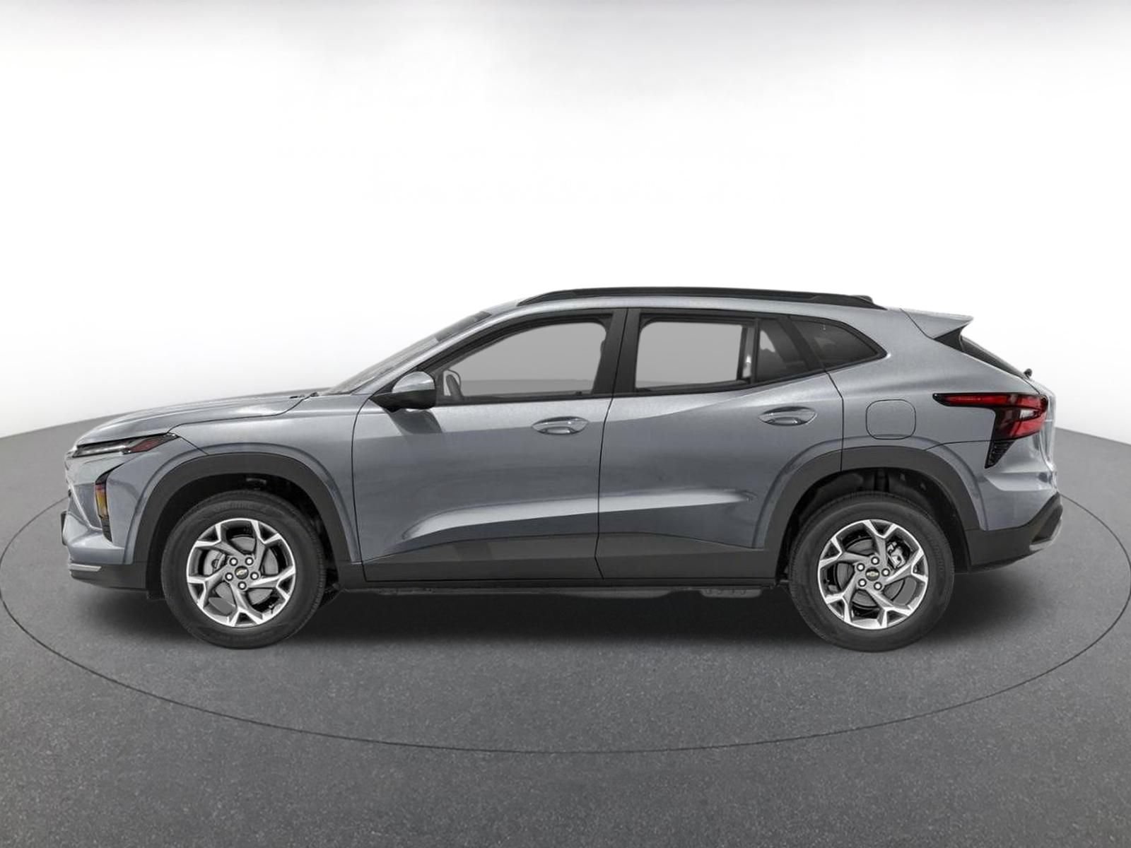 Thumbnail: 2025 Chevrolet Trax - 3