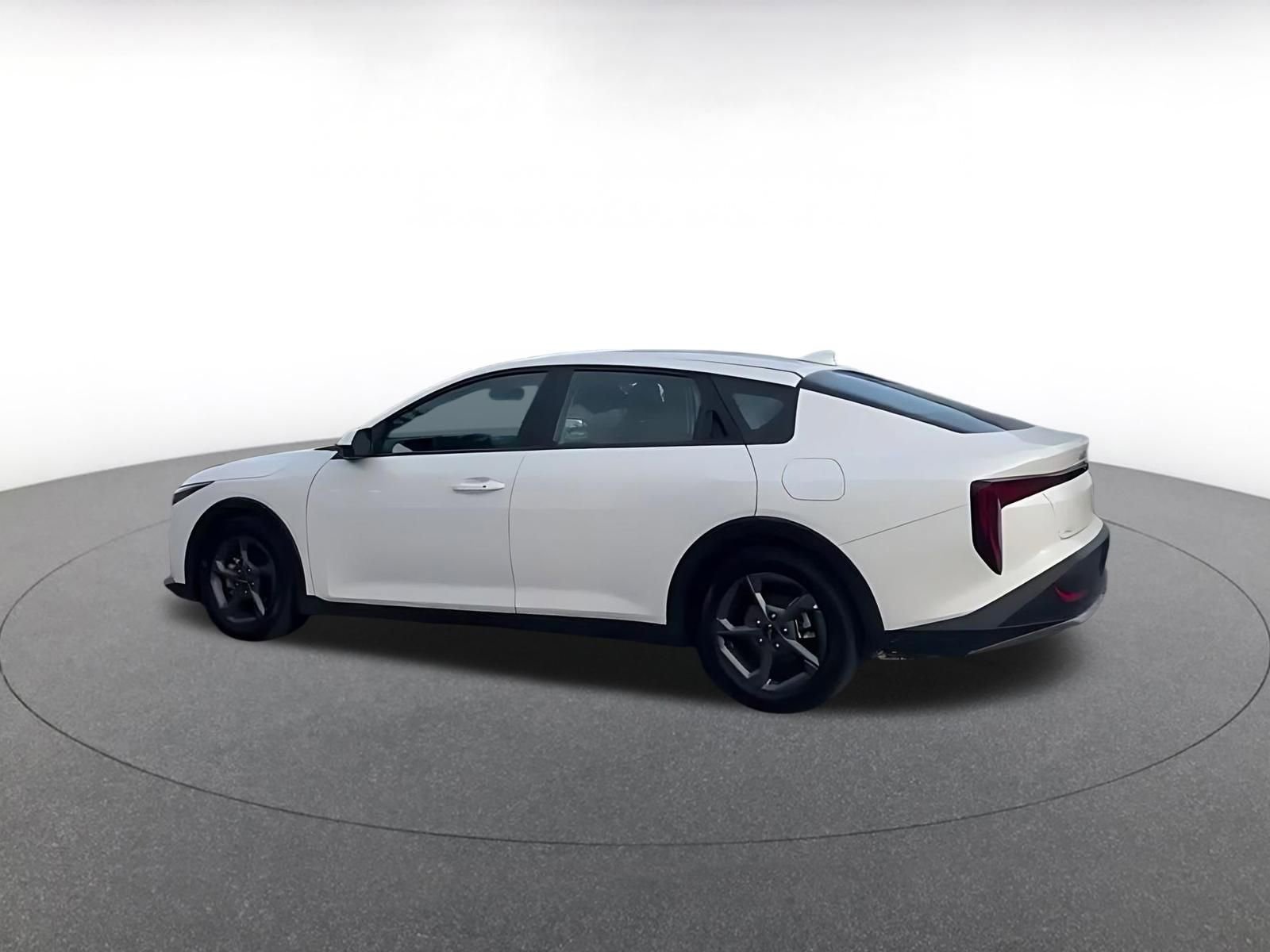 Thumbnail: 2025 Kia K4 - 8