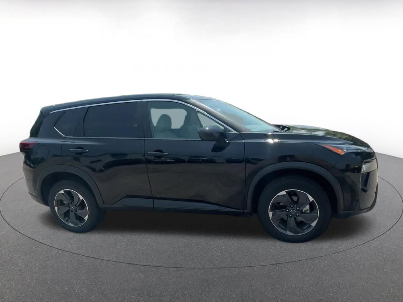Thumbnail: 2024 Nissan Rogue - 16