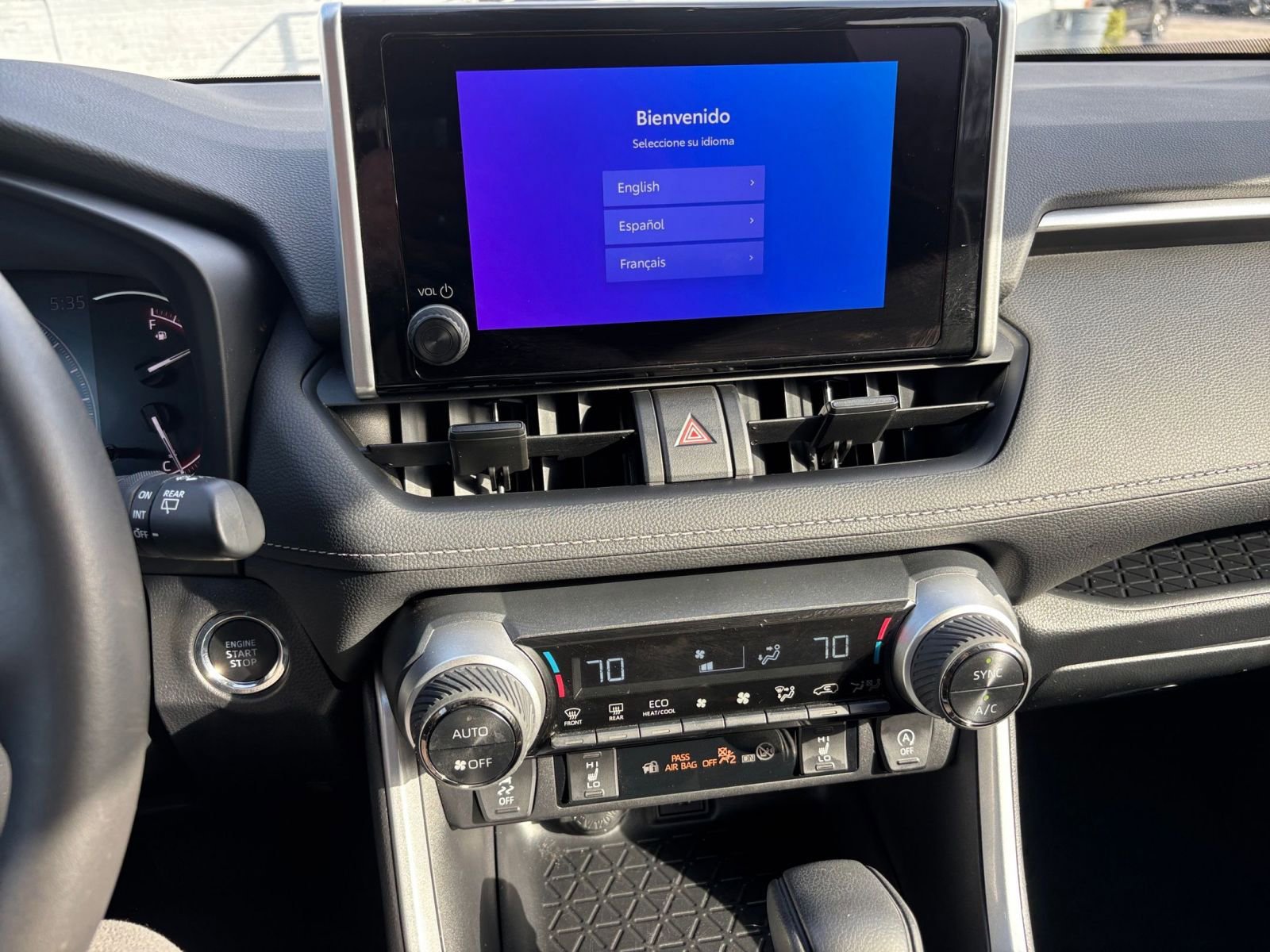 Thumbnail: 2025 Toyota RAV4 - 17