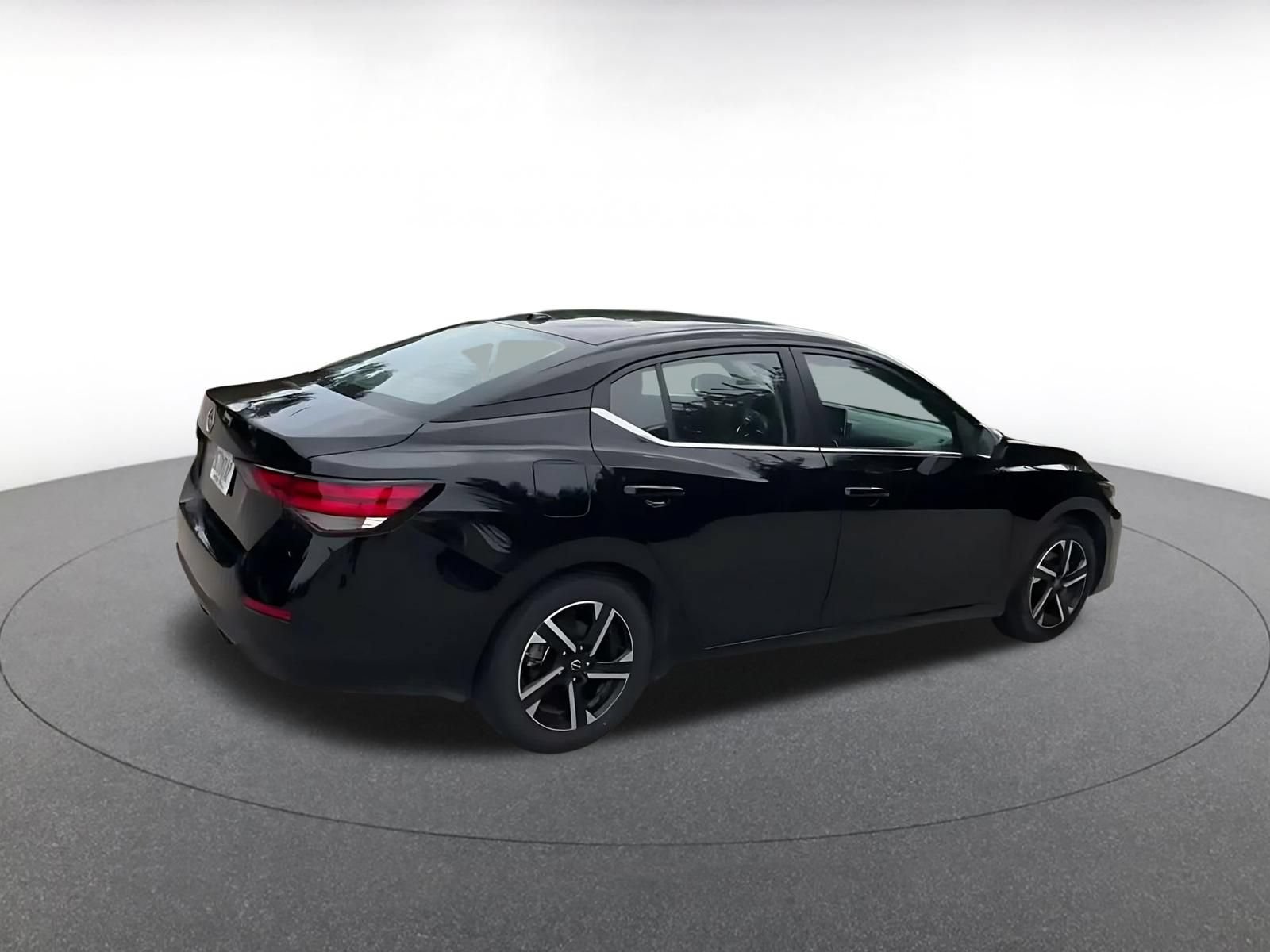Thumbnail: 2025 Nissan Sentra - 14