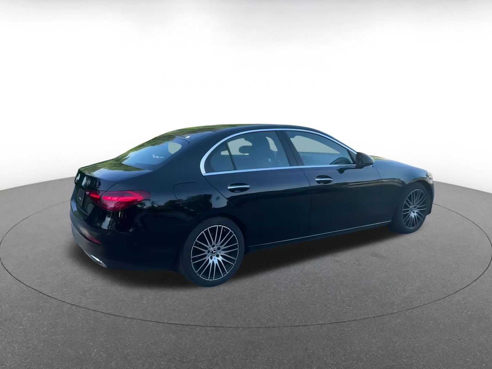 Thumbnail: 2024 Mercedes-Benz C-Class - 15