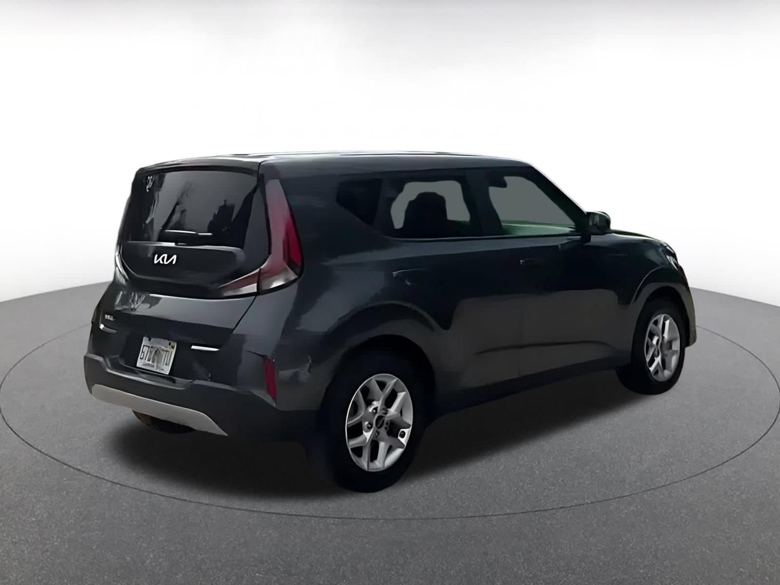 Thumbnail: 2025 Kia Soul - 13