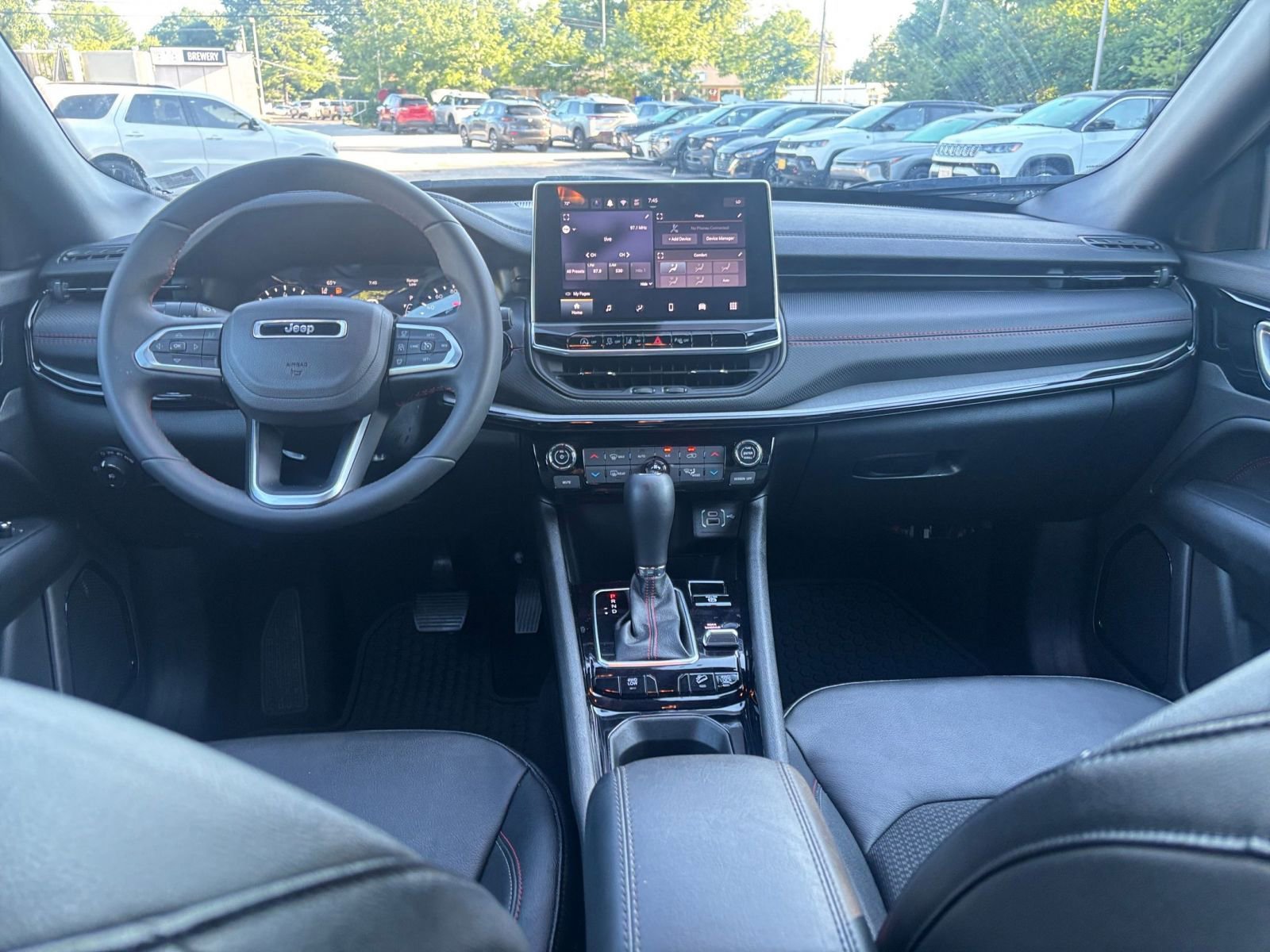 Thumbnail: 2025 Jeep Compass - 32