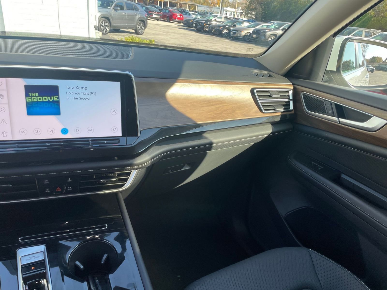 Thumbnail: 2025 Volkswagen Atlas - 33