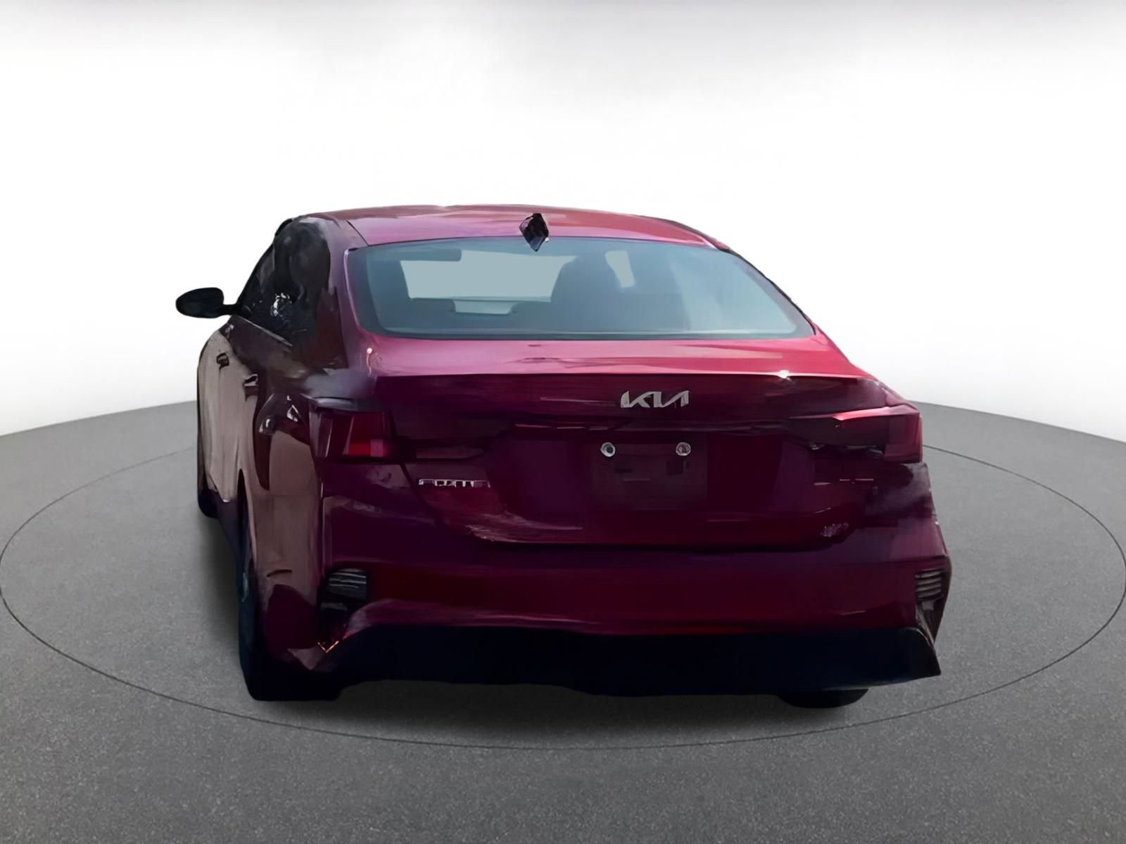 Thumbnail: 2023 Kia Forte - 7