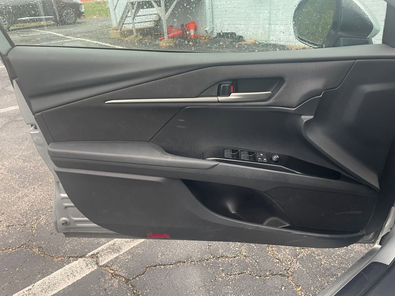 Thumbnail: 2025 Toyota Camry - 20