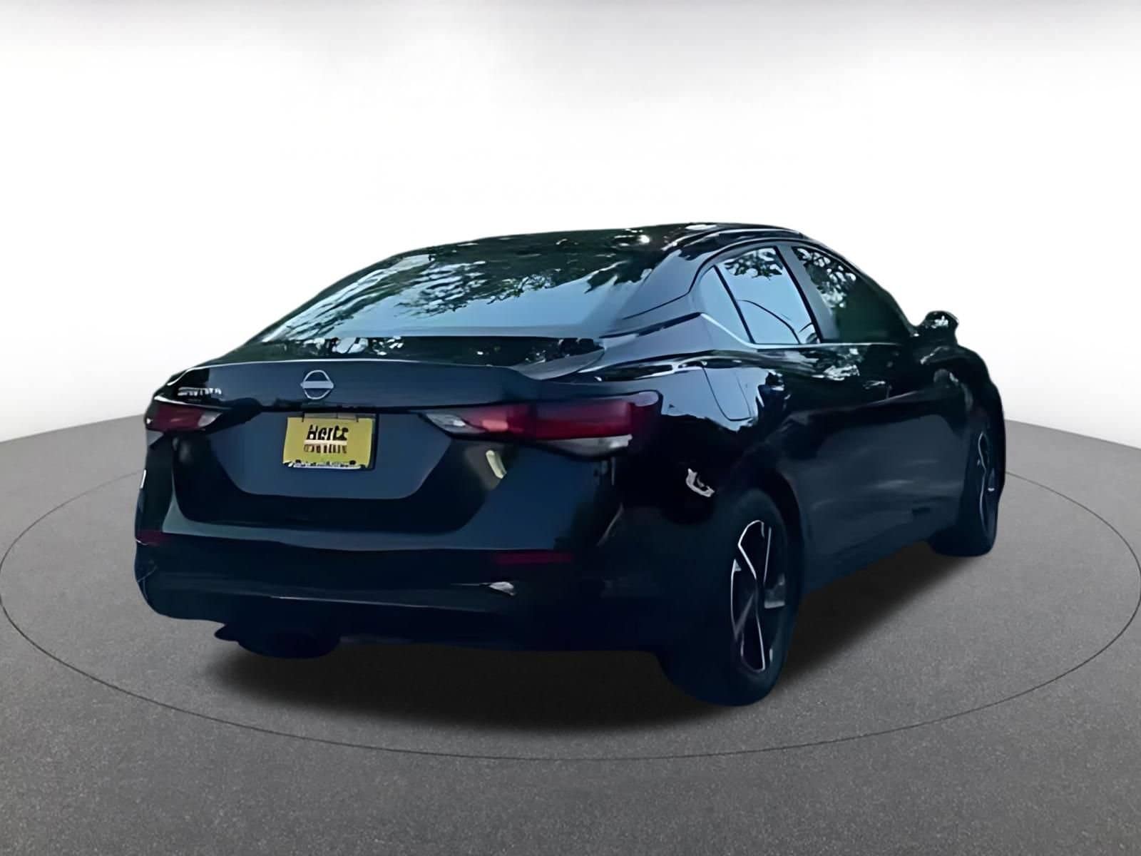 Thumbnail: 2025 Nissan Sentra - 13