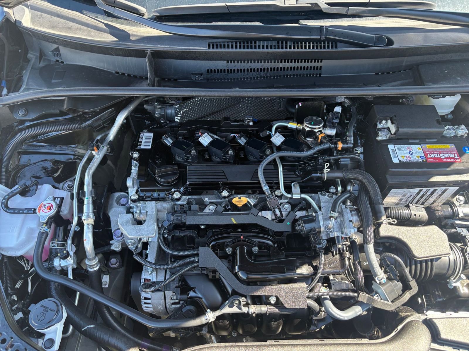 Thumbnail: 2025 Toyota Corolla - 30