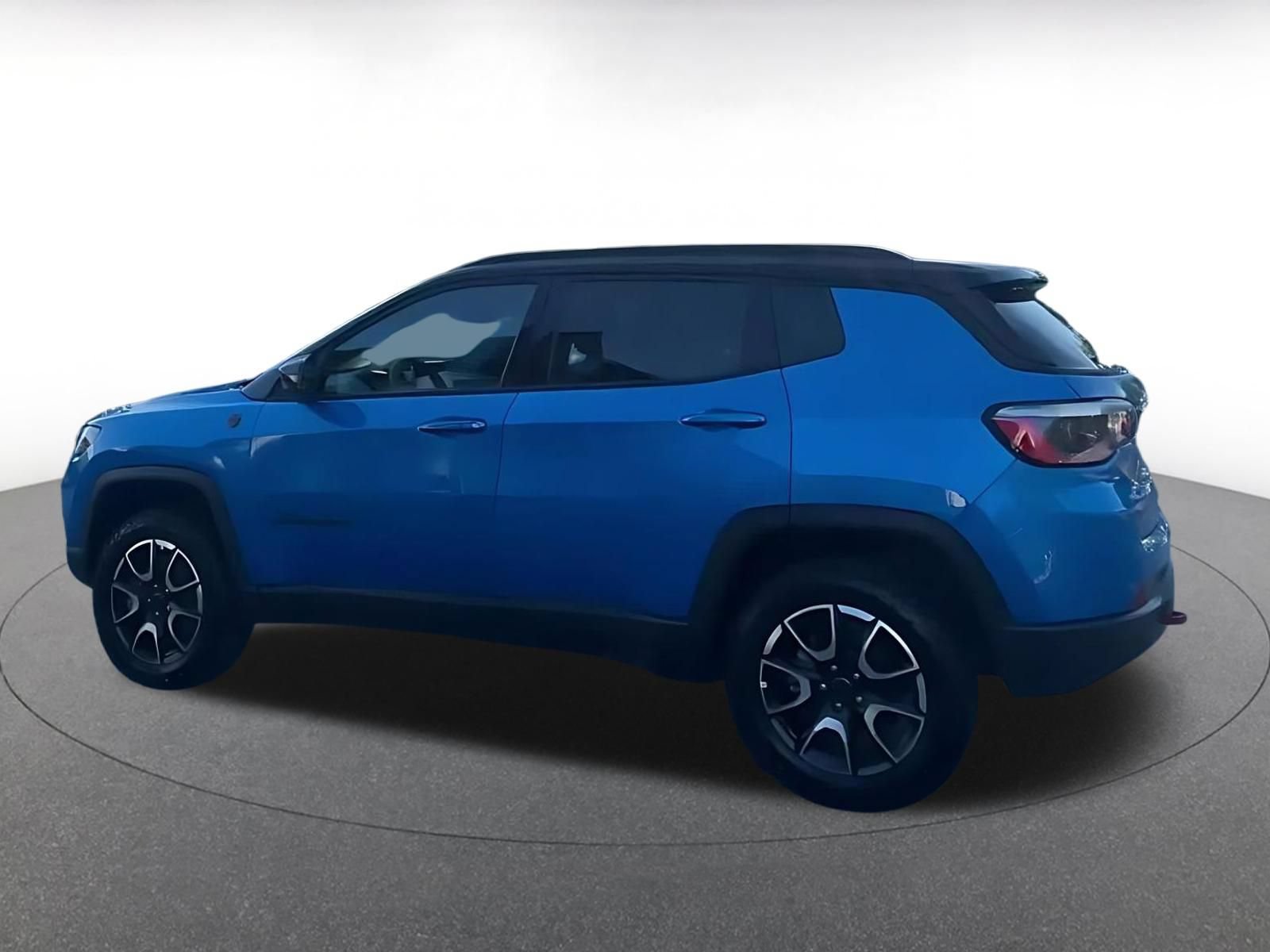 Thumbnail: 2025 Jeep Compass - 10