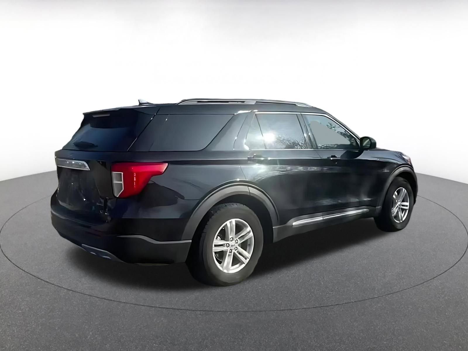 Thumbnail: 2024 Ford Explorer - 14