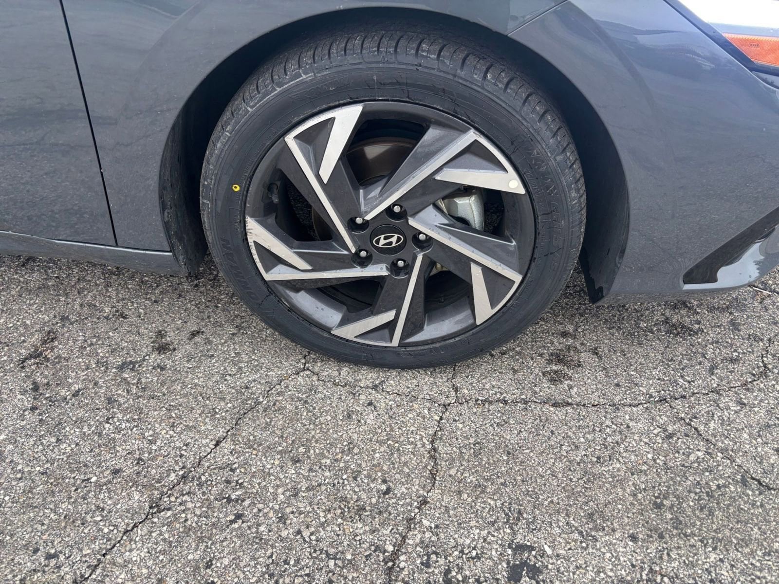 Thumbnail: 2025 Hyundai Elantra - 28