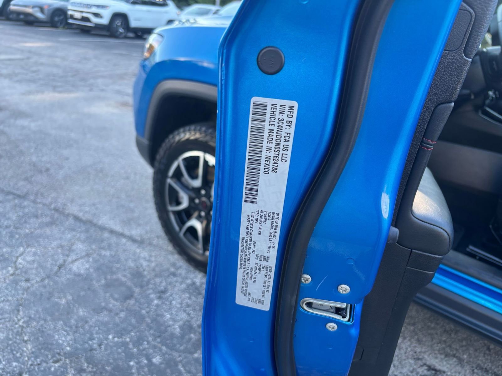 Thumbnail: 2025 Jeep Compass - 28
