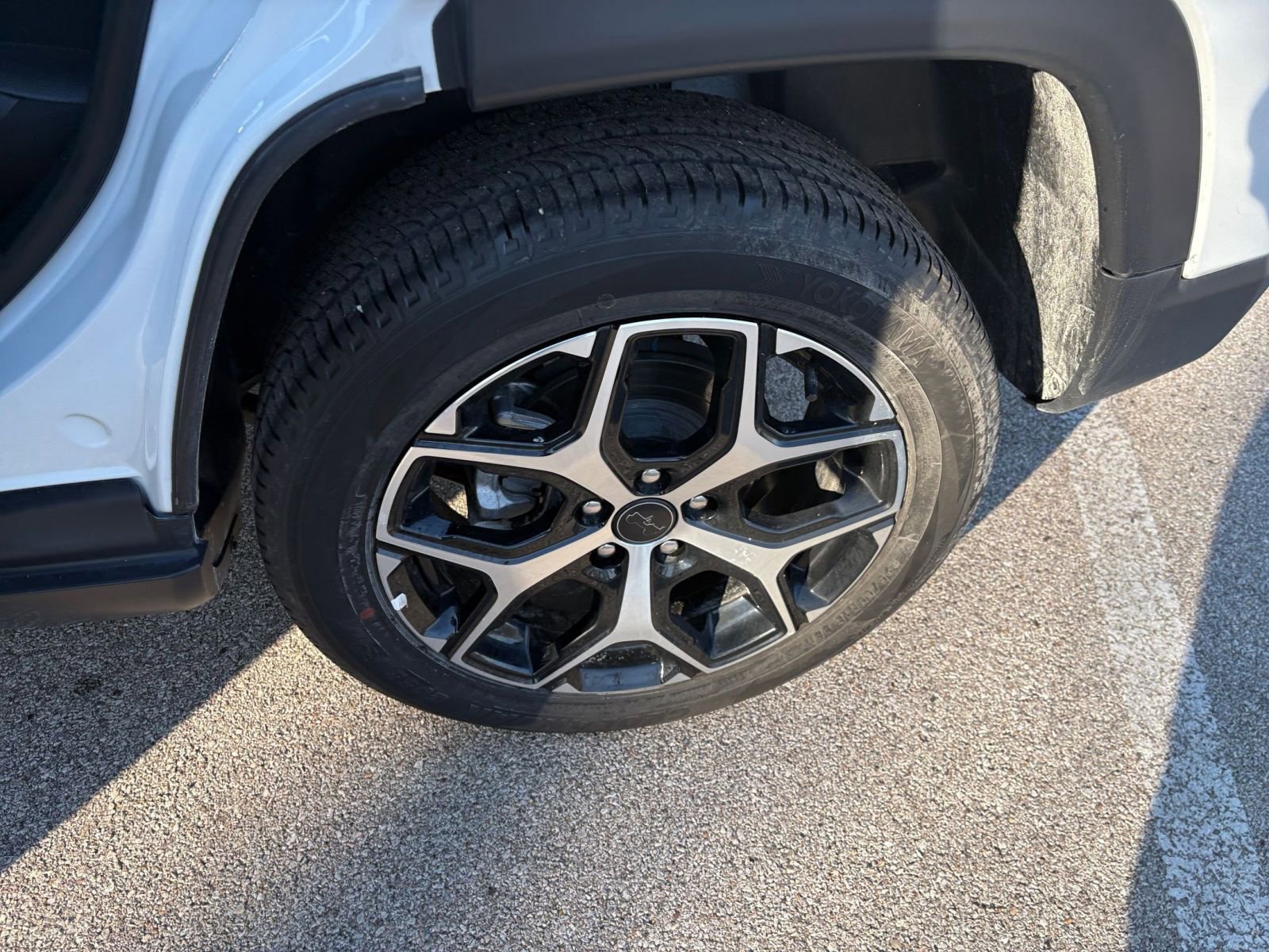 Thumbnail: 2025 Jeep Compass - 29